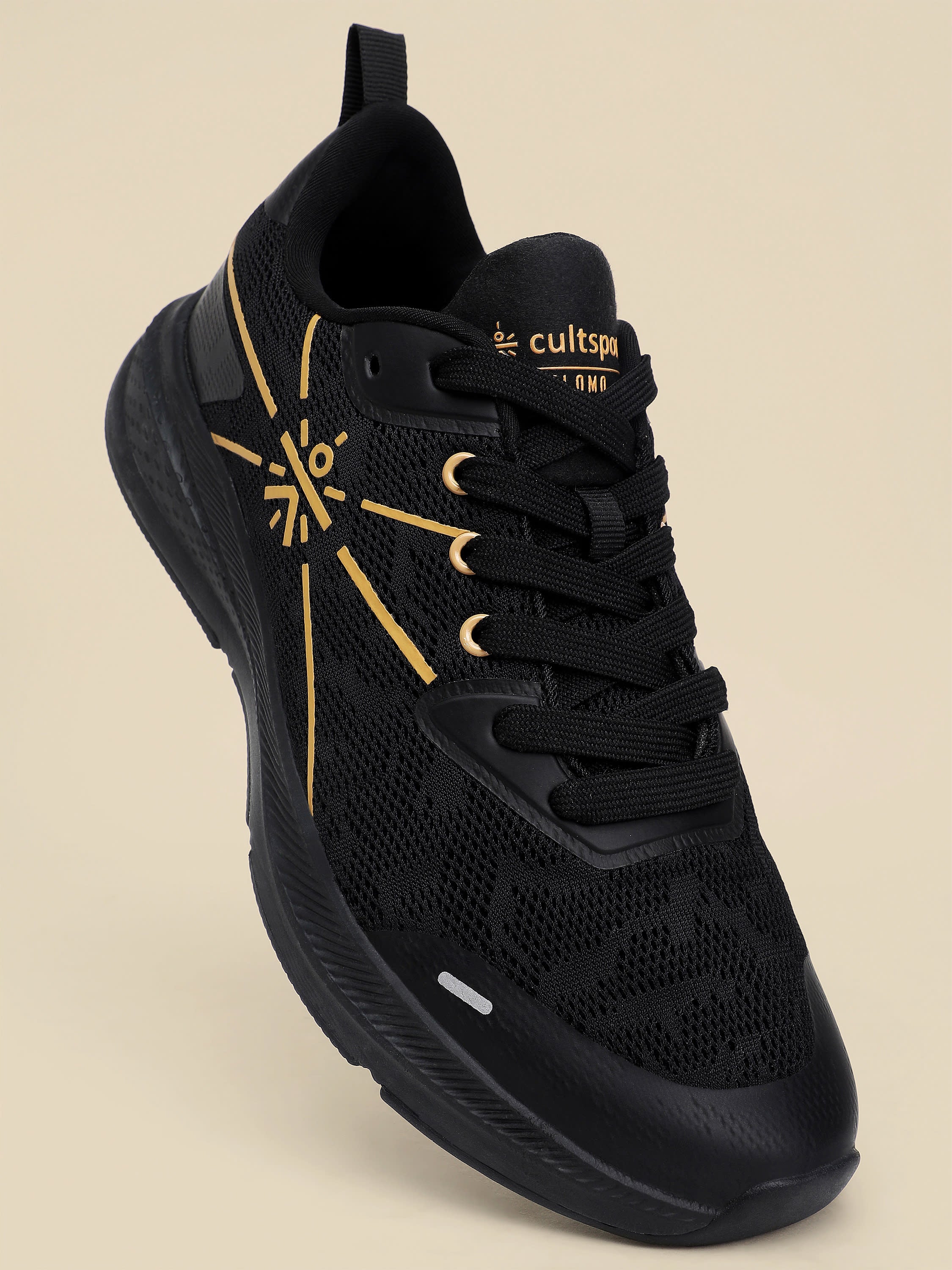 cult Flomo Men Running Shoes - Black/Gold