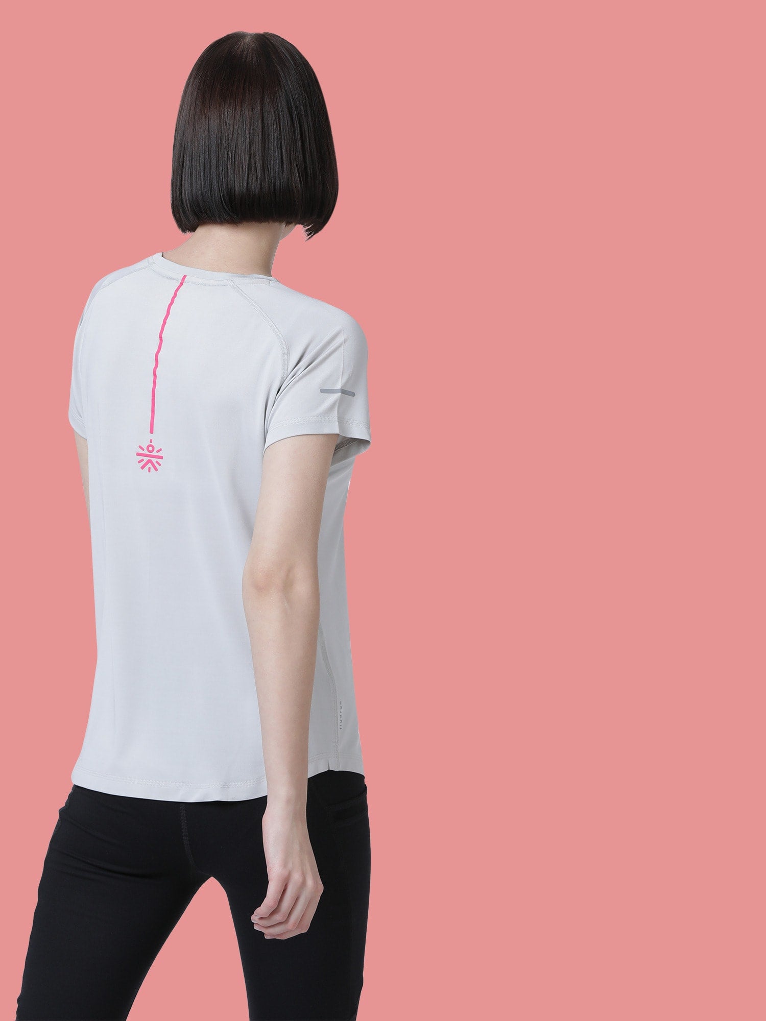 Vital Rep Quite Grey Training Slim Tee