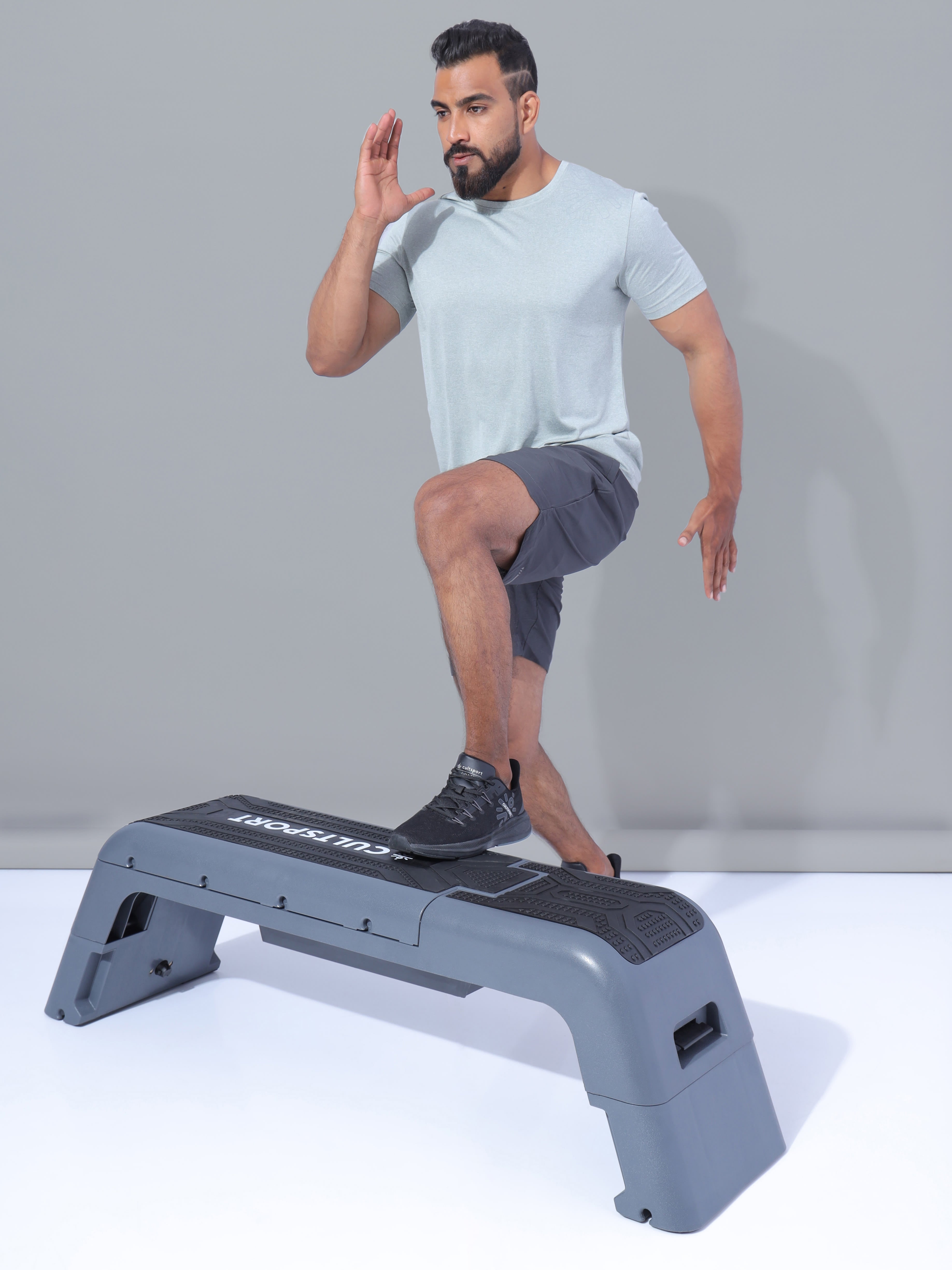 Multiutility Adjustable Bench Stepper