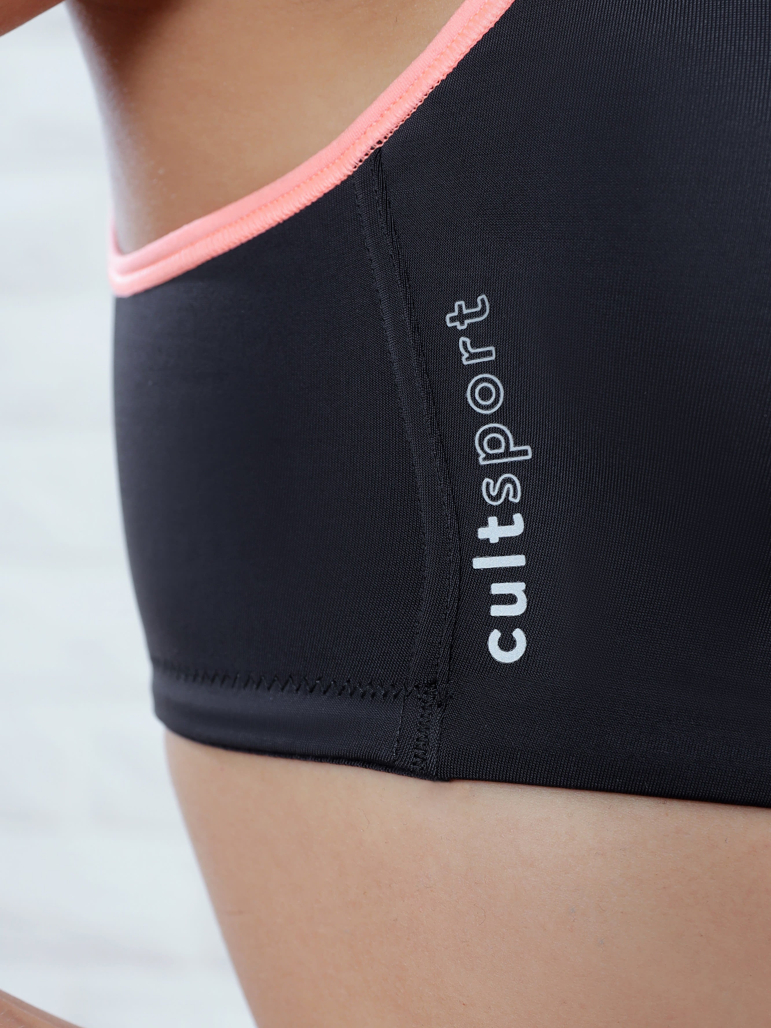 FormFit Medium Impact Iris Sports Bra