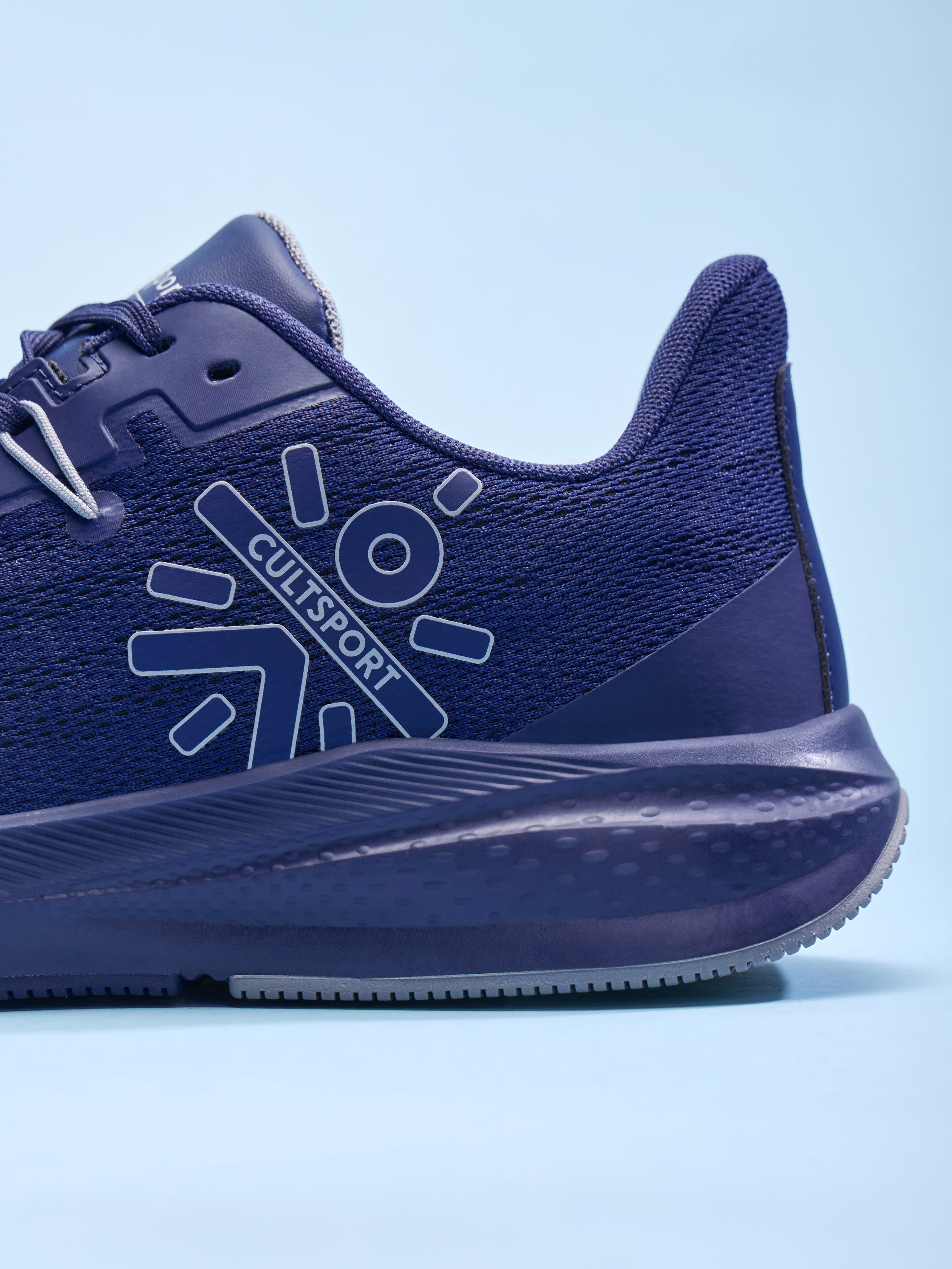 cult Firebird Men Running Shoes - Sapphire Blue