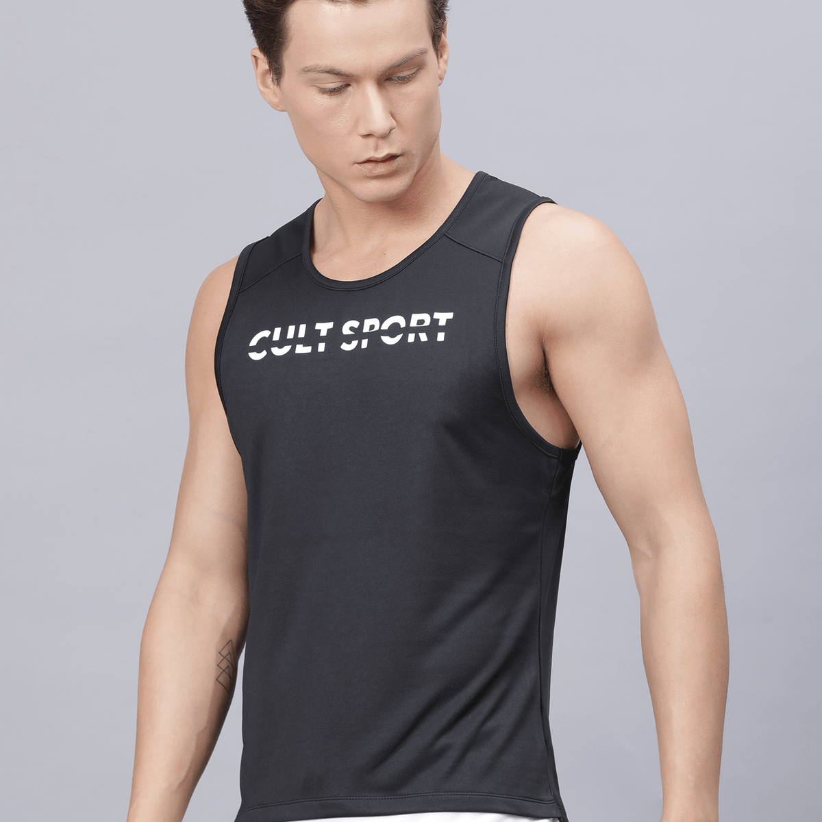 SPORT VEST - black