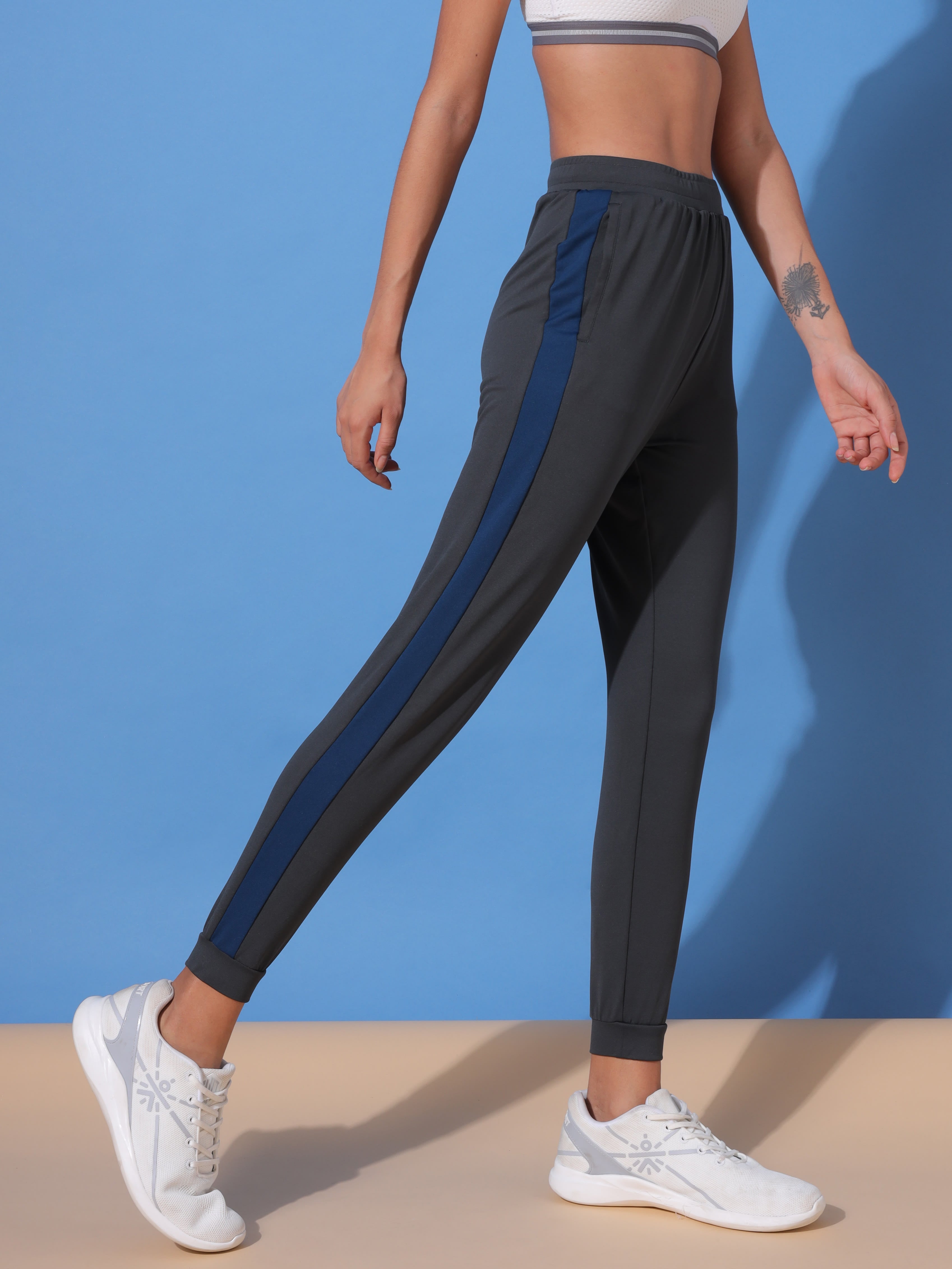 Solid Stretch Workout Joggers