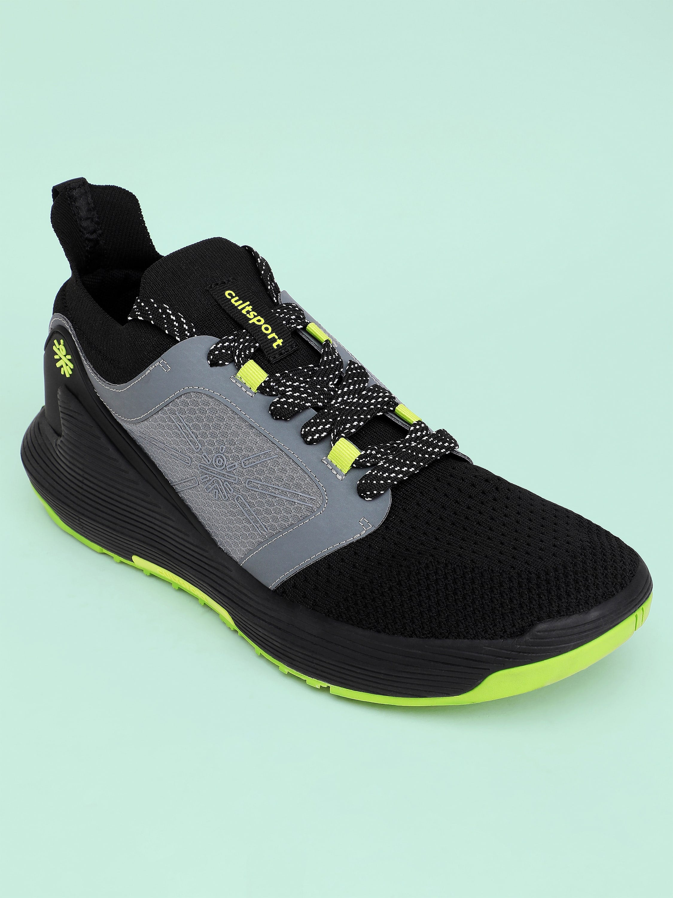 cult Crosstrain Men Training Shoes - Black