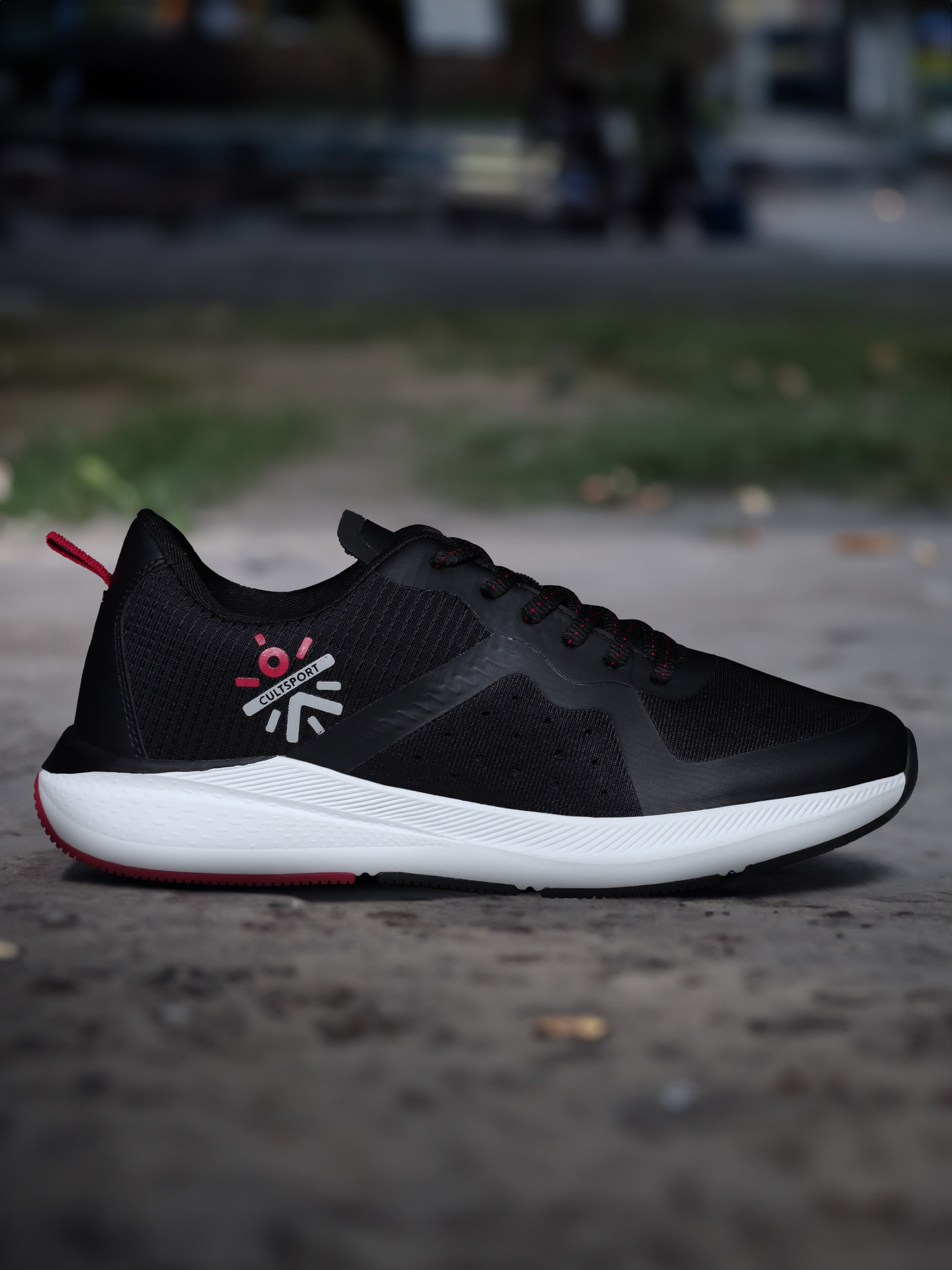 cult Speedster Women Running Shoes - Black/Red