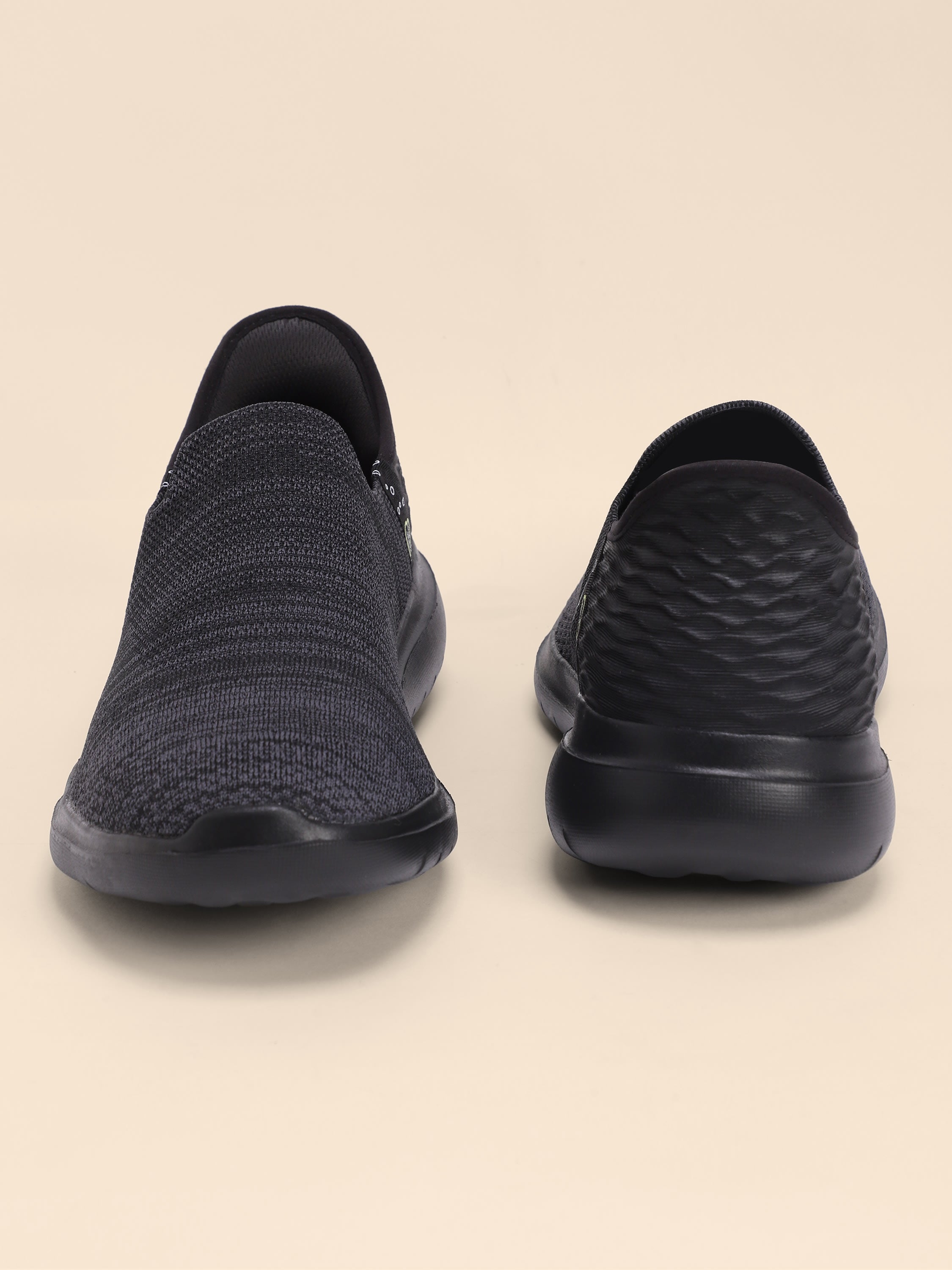 cult EZ+ Walk Men's Walking Shoes - Black/Grey