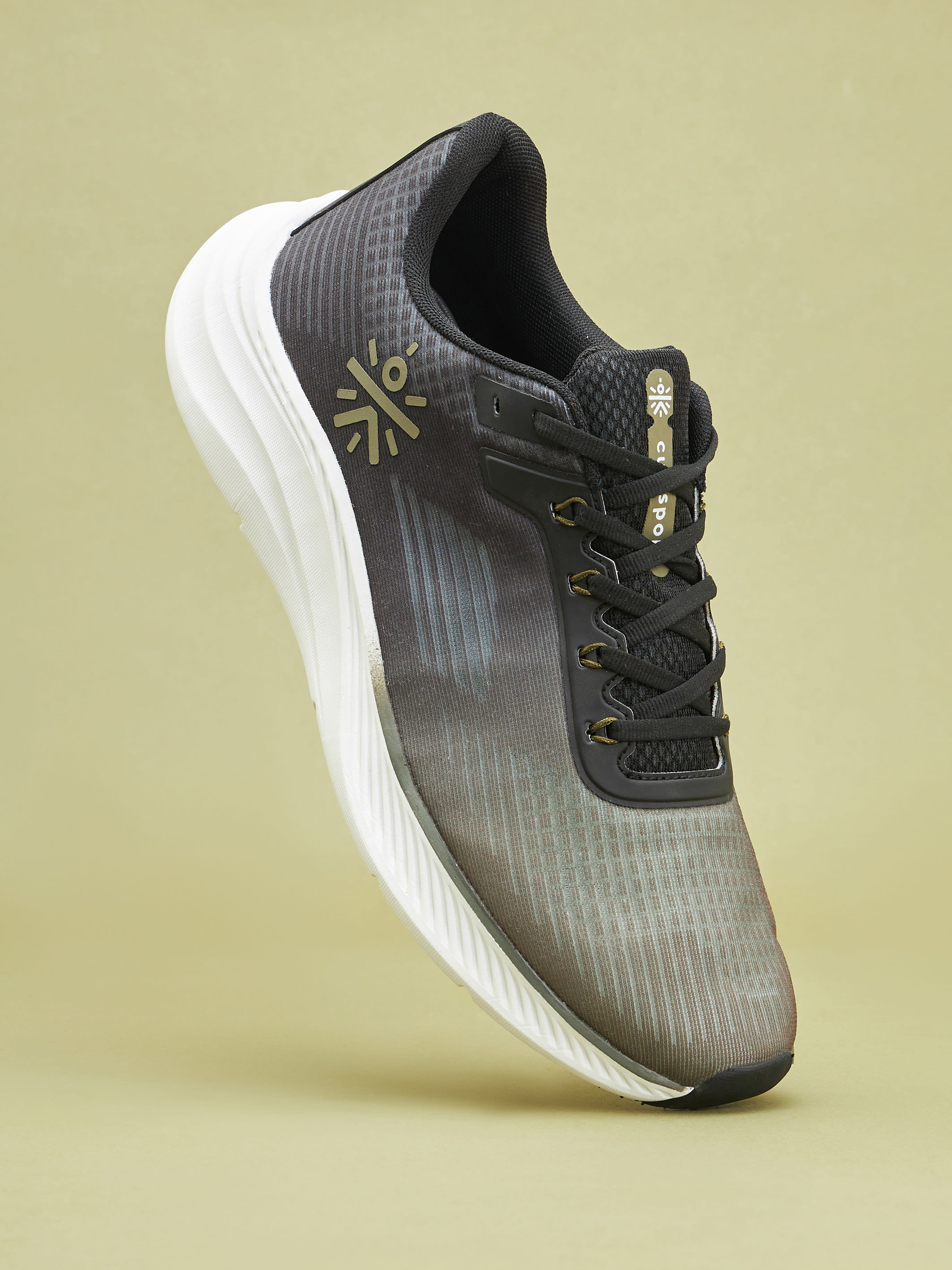 cult Thunderbird Men Running Shoes - Olive/Black