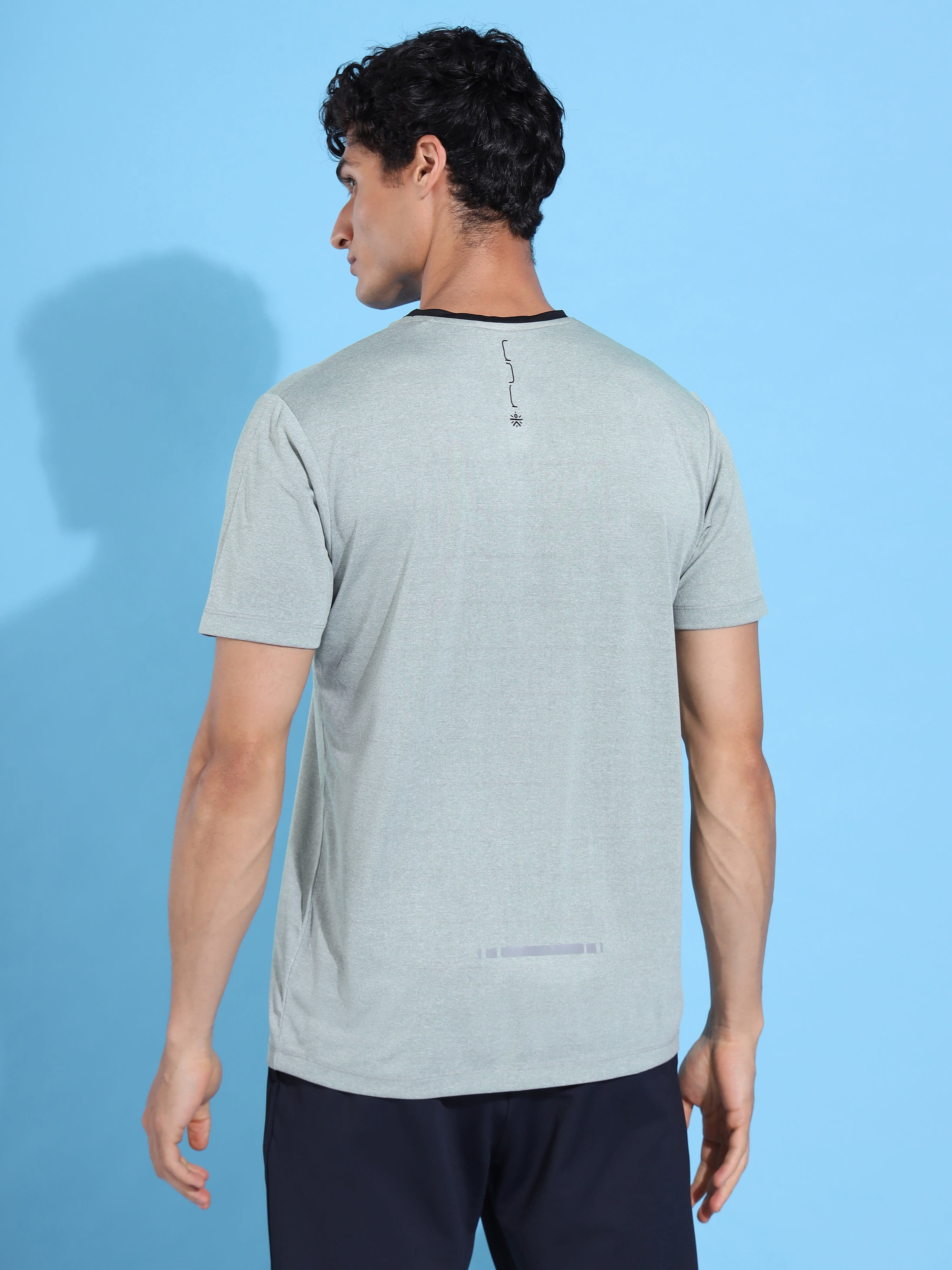 Make Your Move Graphic Print T-shirt