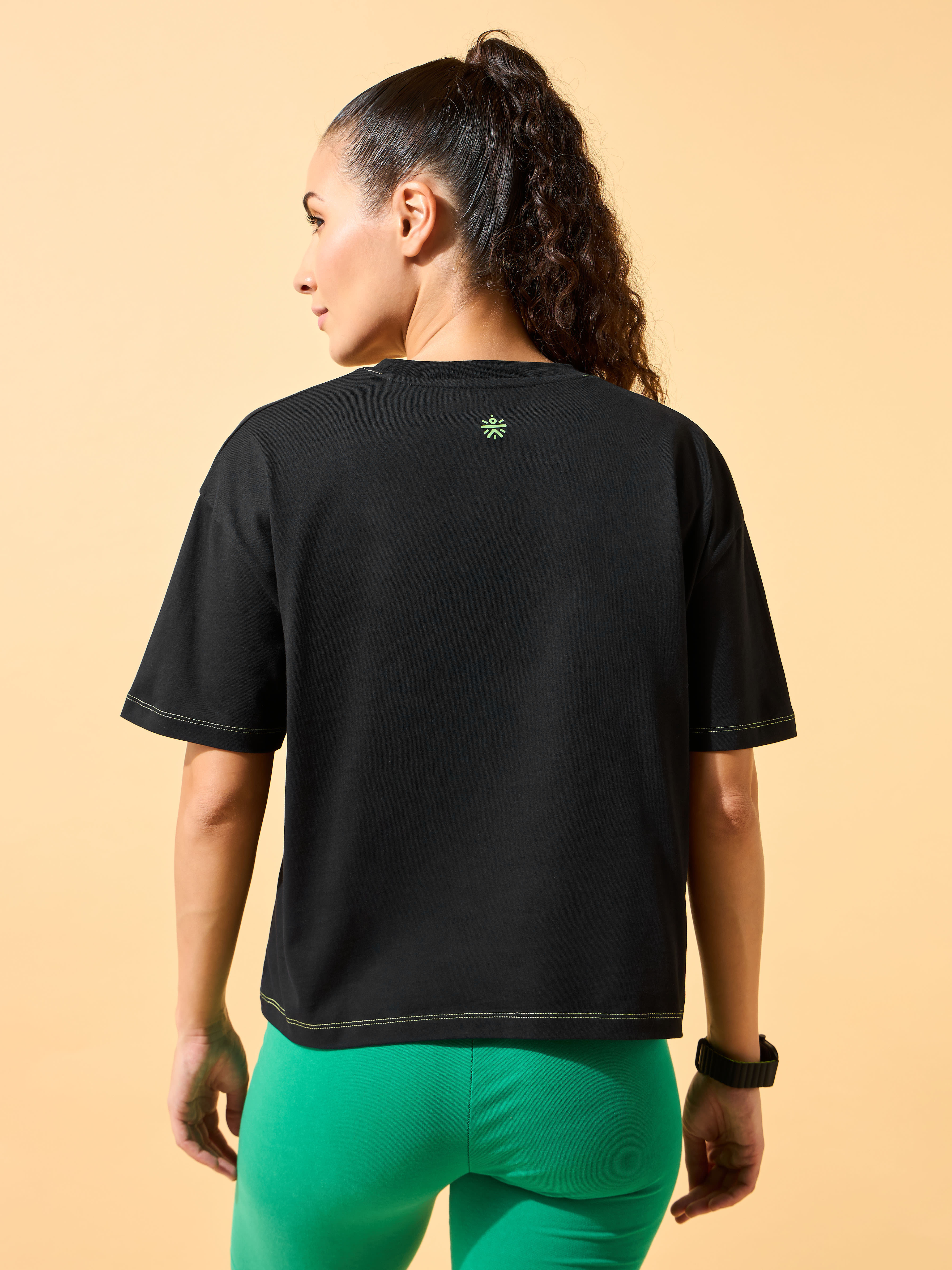 Elevate Print Cropped T-shirt