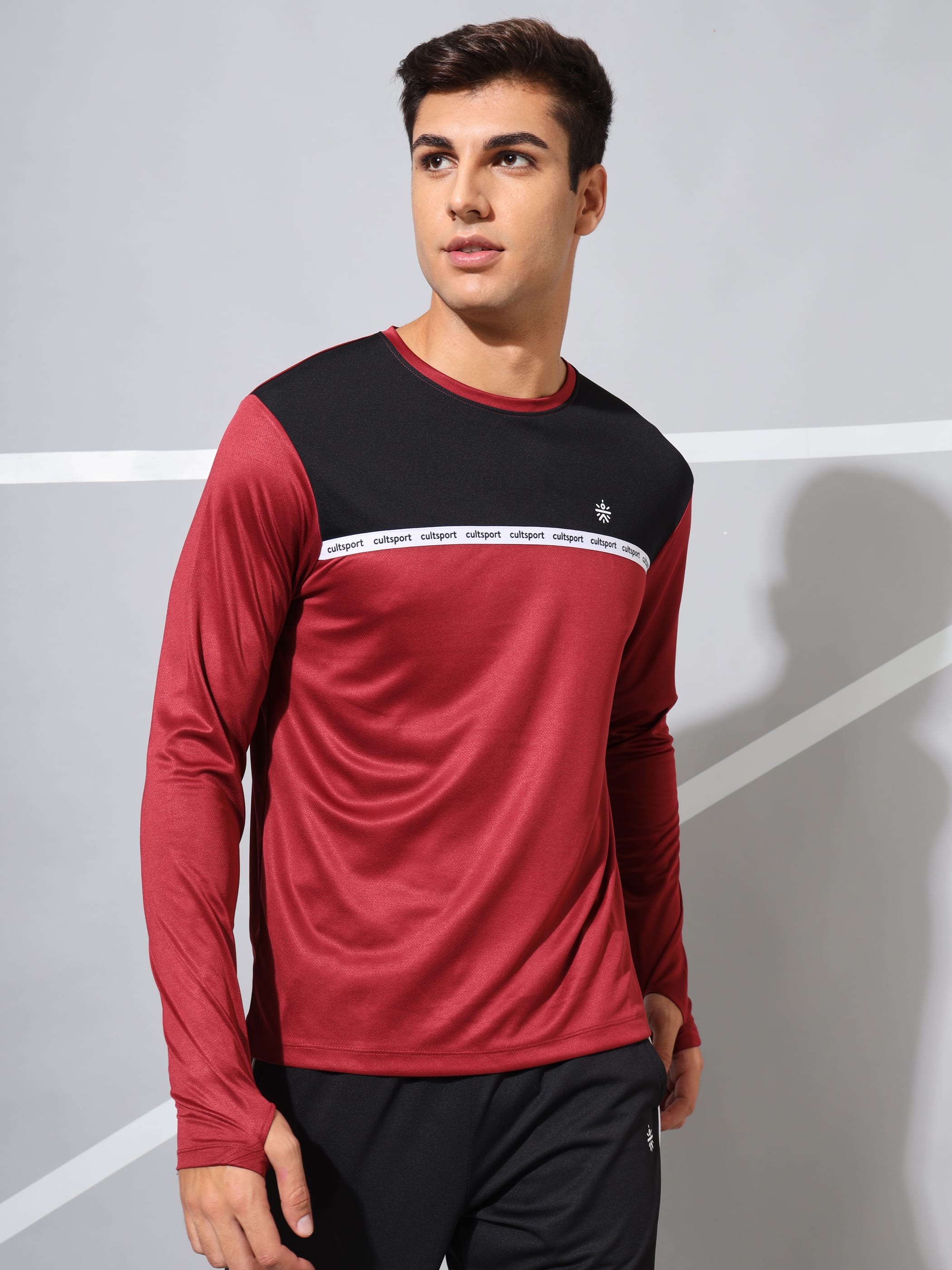 Colourblock Active T-shirt with Thumbholes