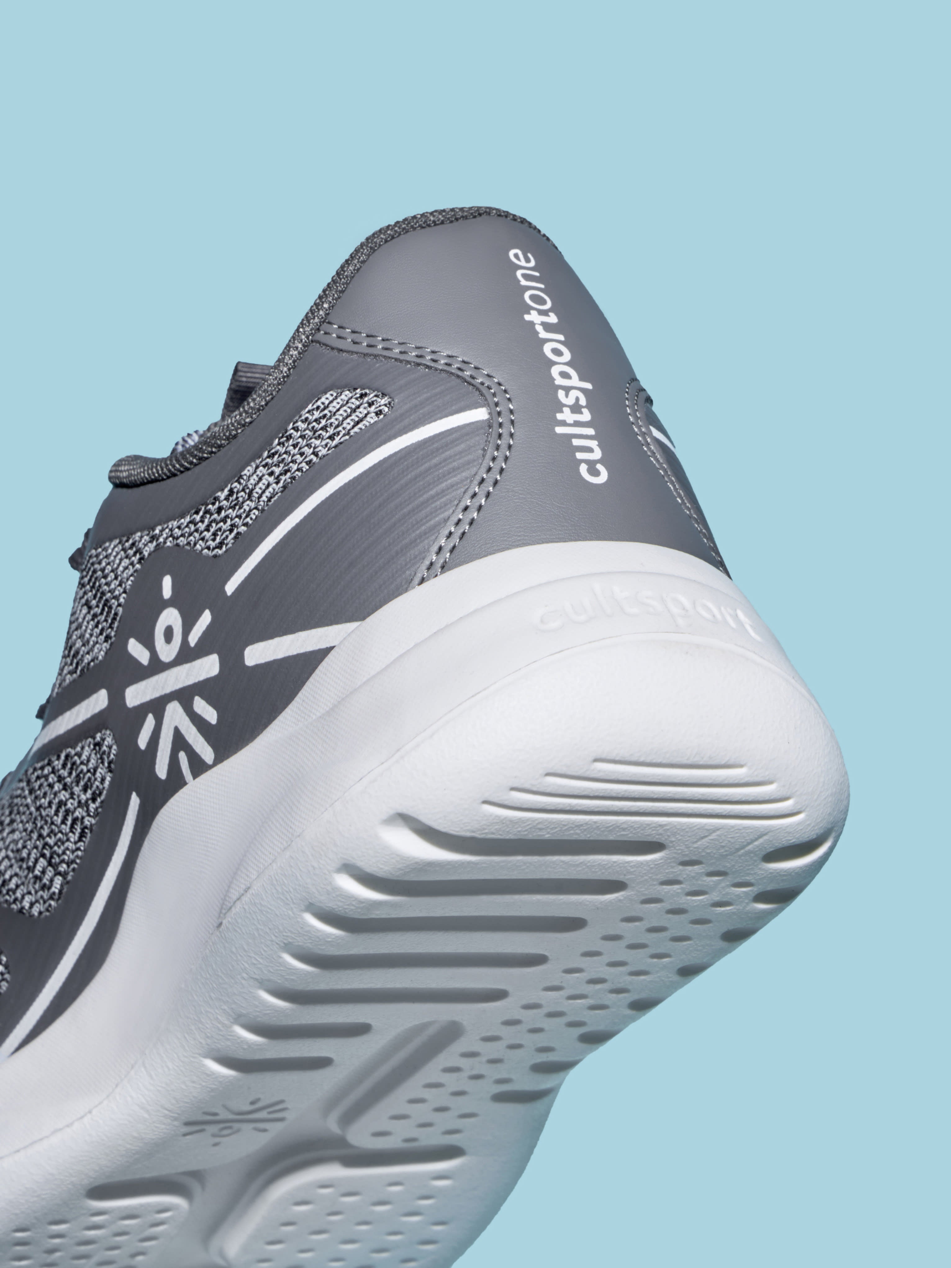 cult Discovery Men Running Shoes