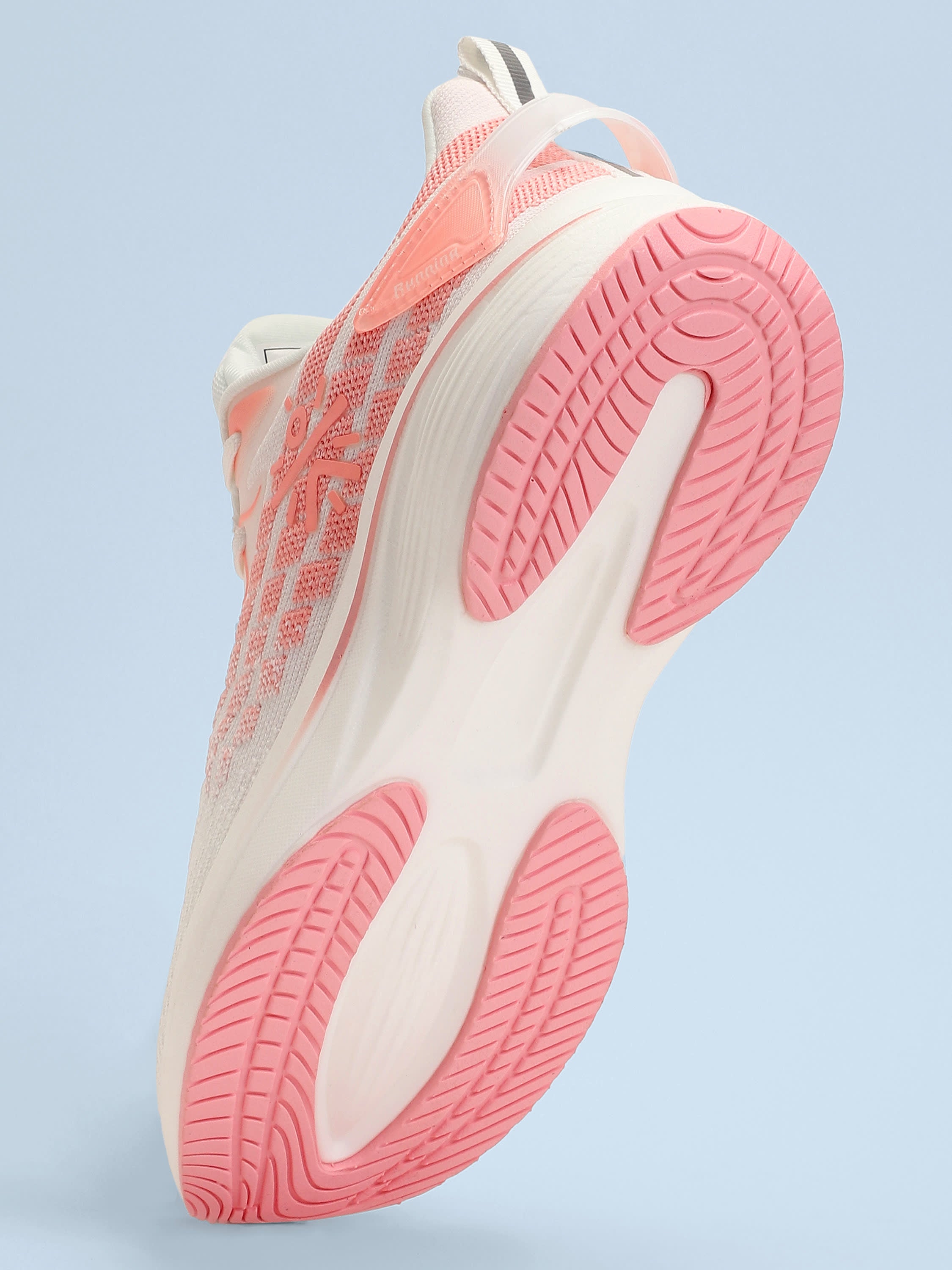 cult Active Women Running Shoes - White/Peach