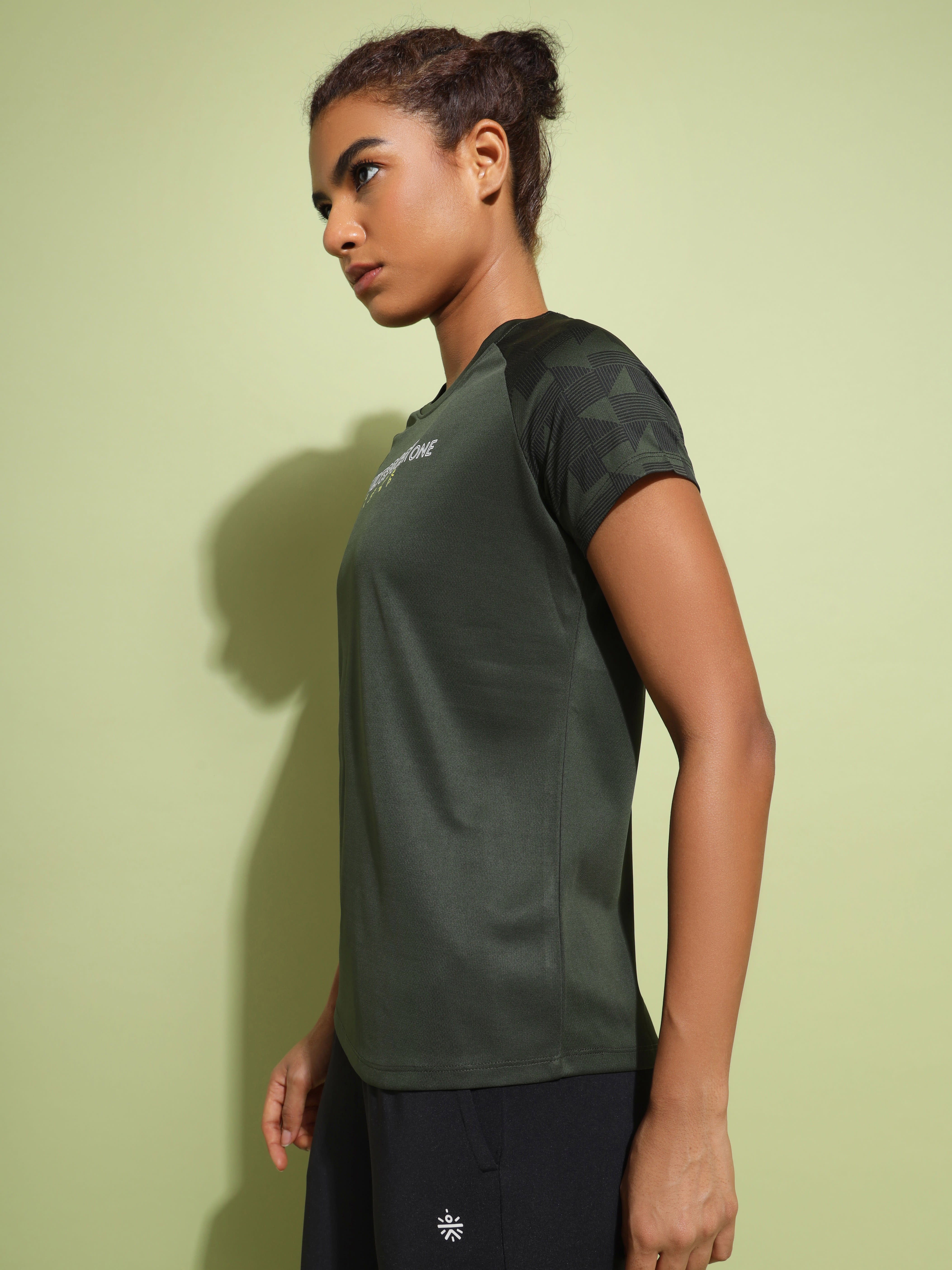 Raglan Sleeve Workout T-shirt