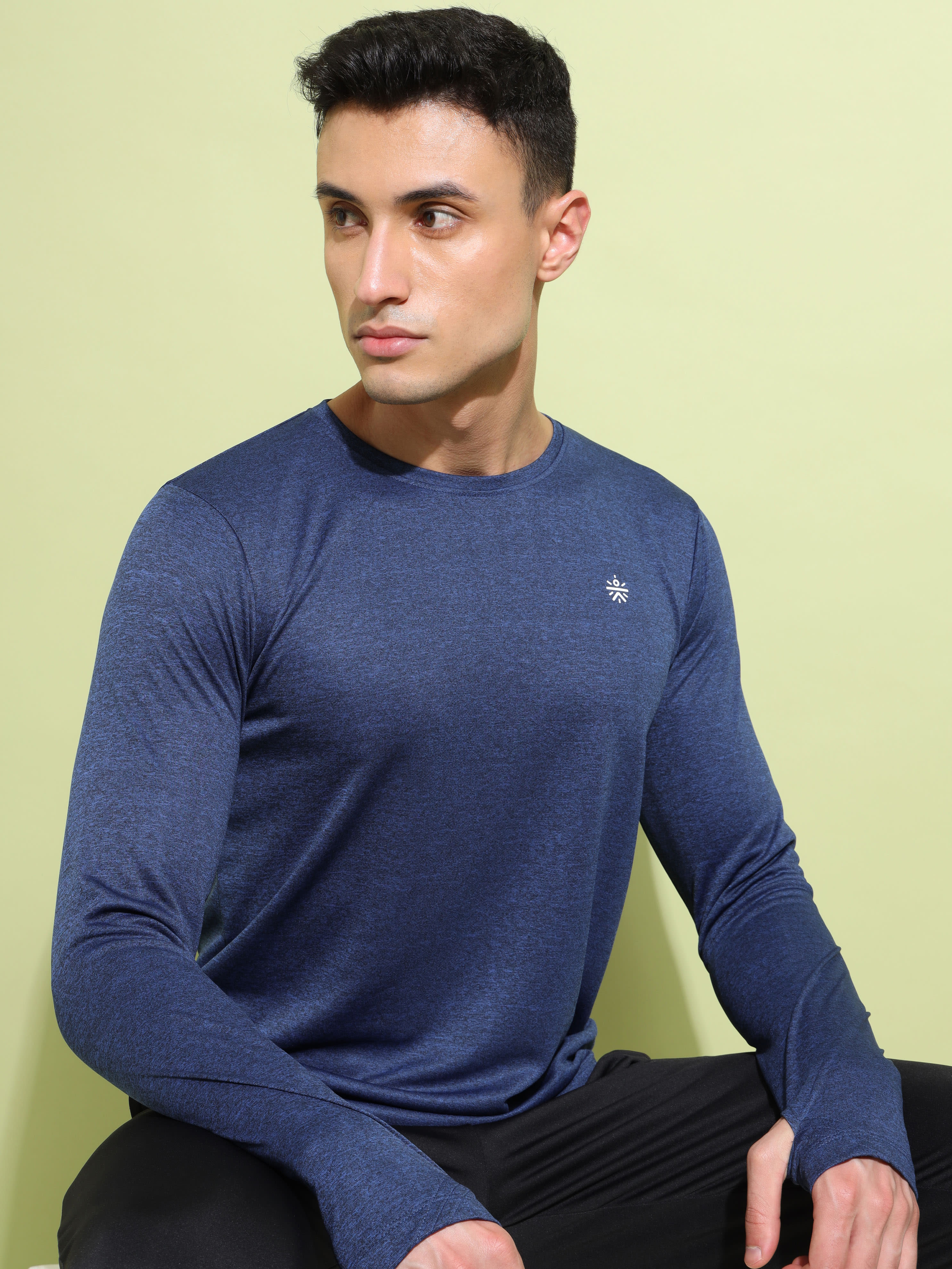 Melange Performance T-shirt with Thumbholes