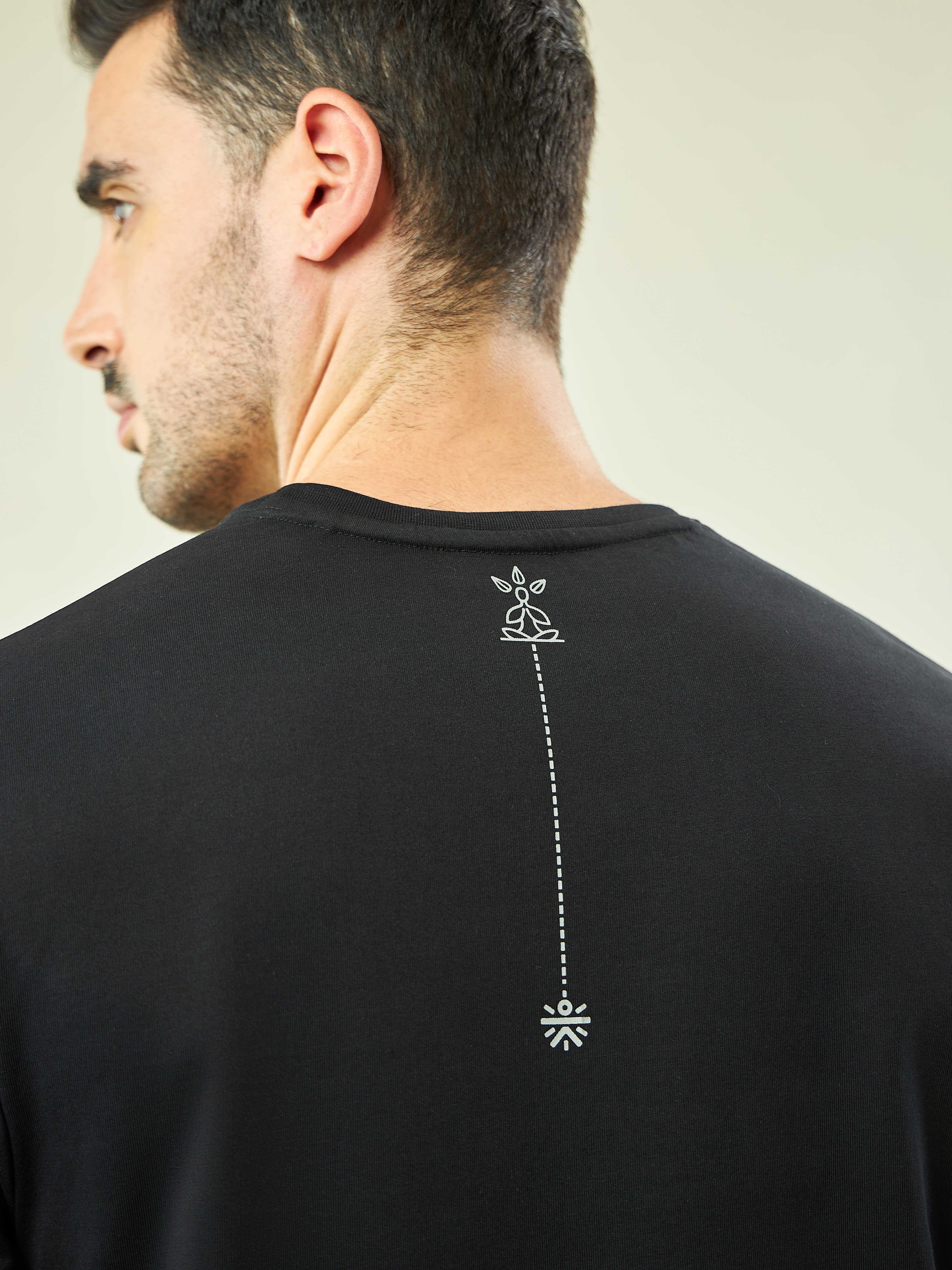 Graphic Print Yoga T-shirt