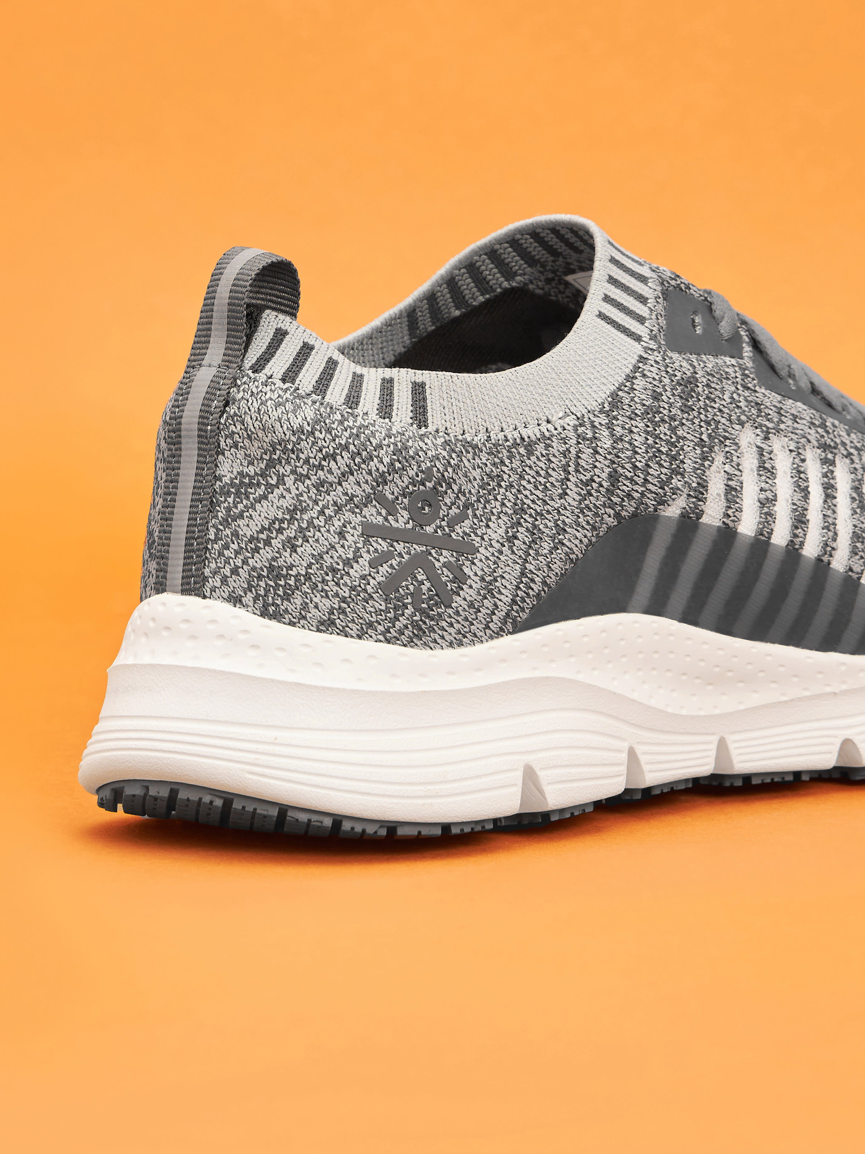 cult Versa Vita Men Running Shoes - Grey