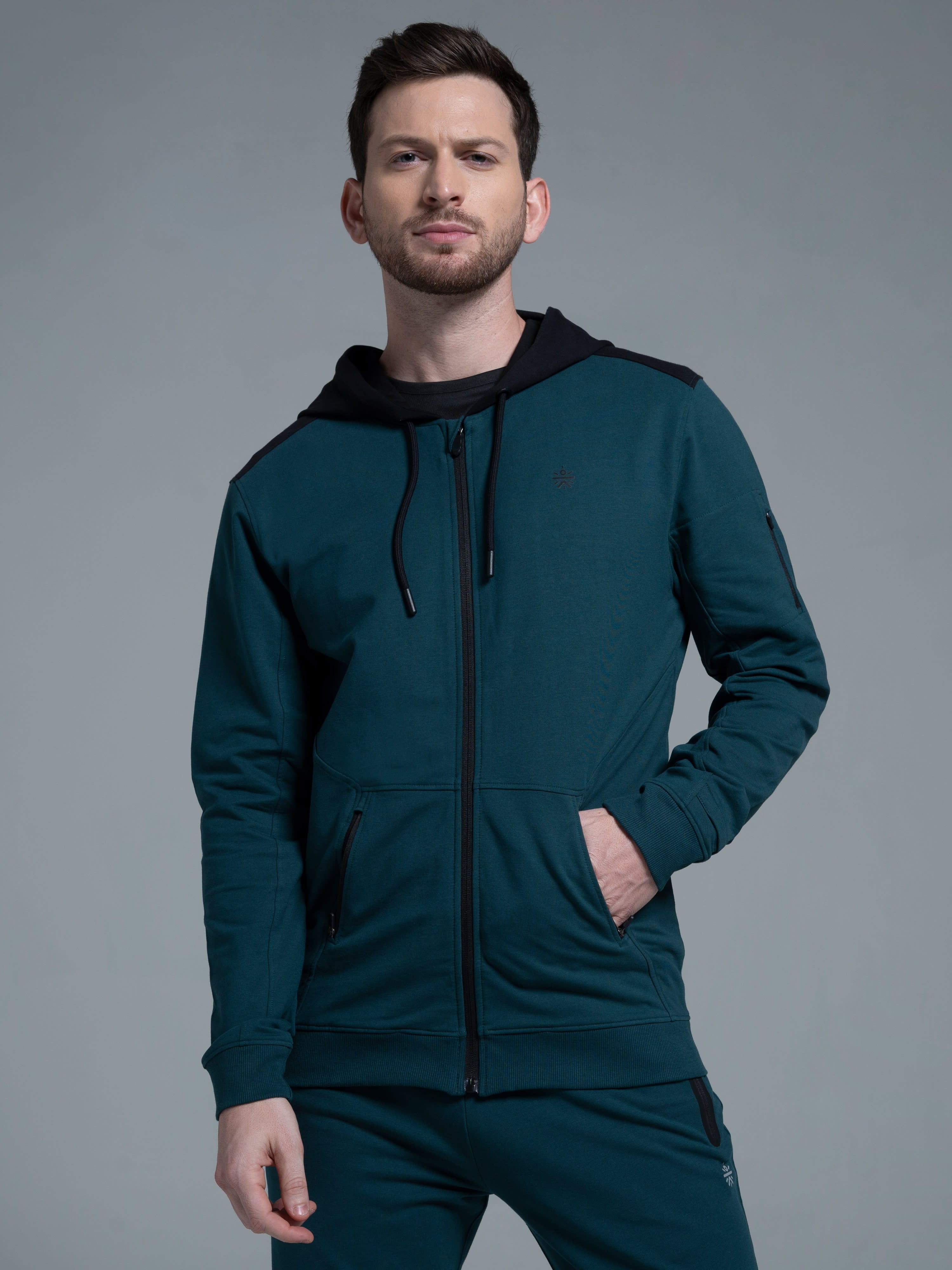 Flexoft Men's Color-Block Sweatshirt