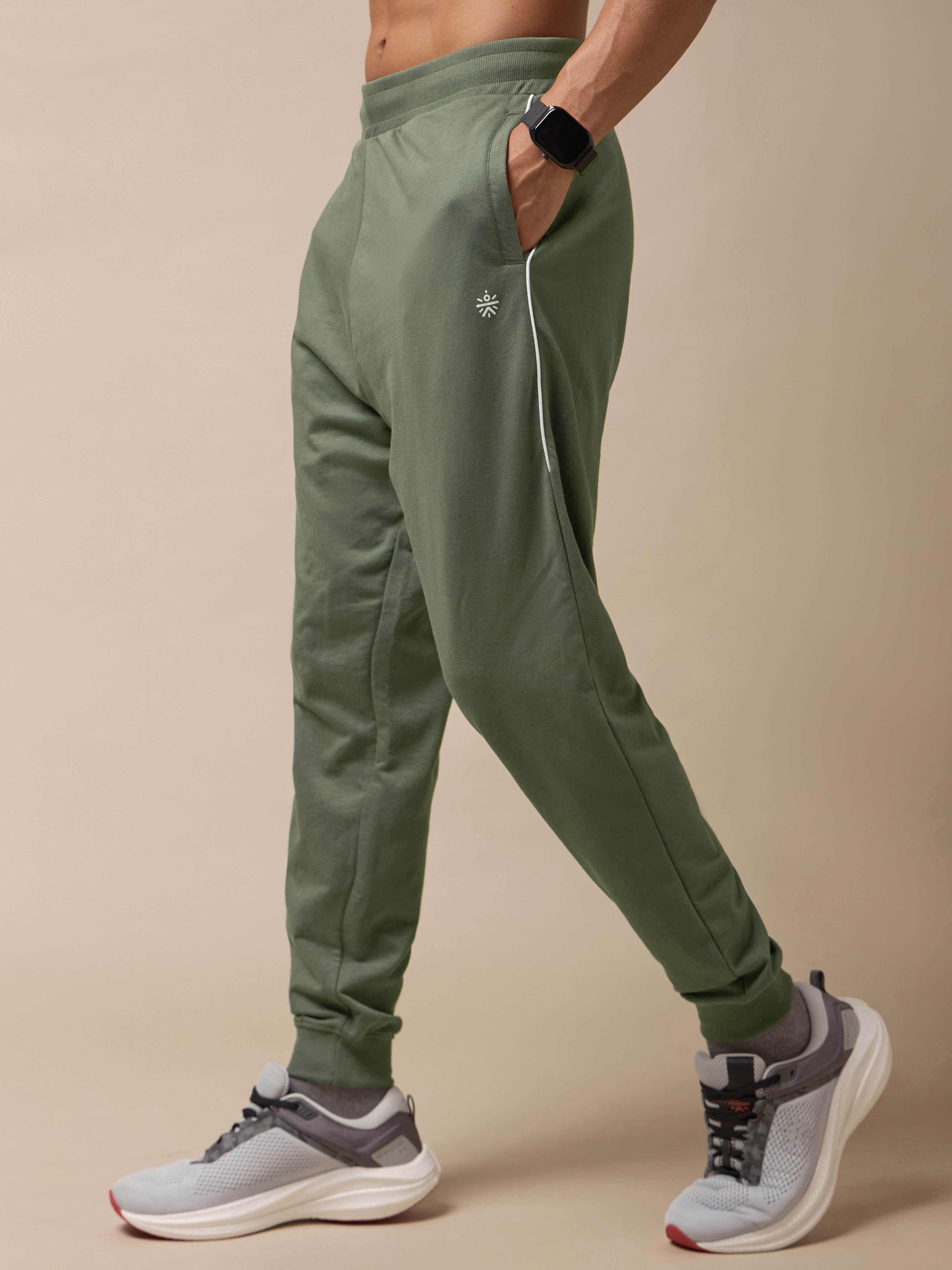 Training Essentials Joggers