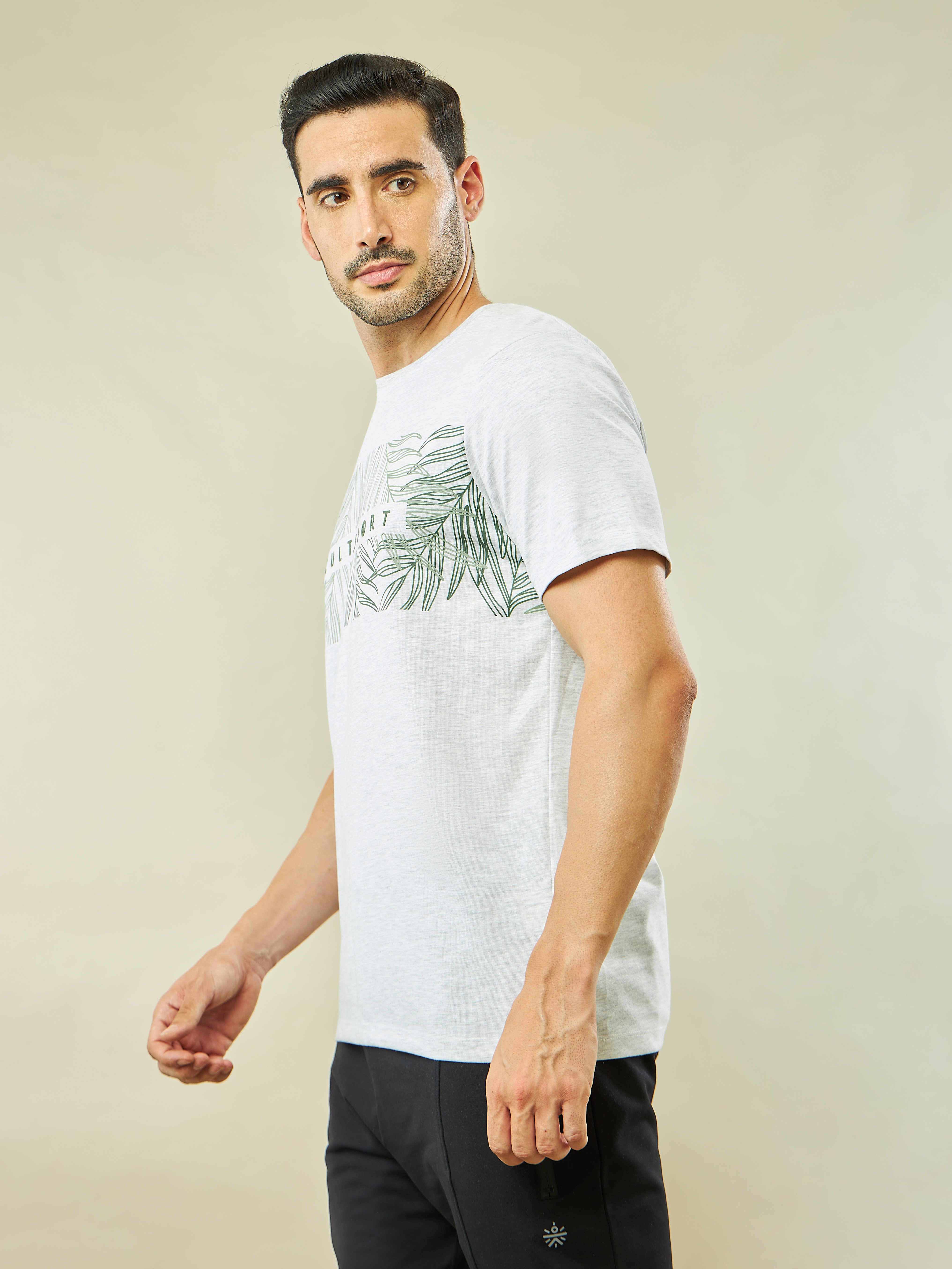 Graphic Print Yoga T-shirt