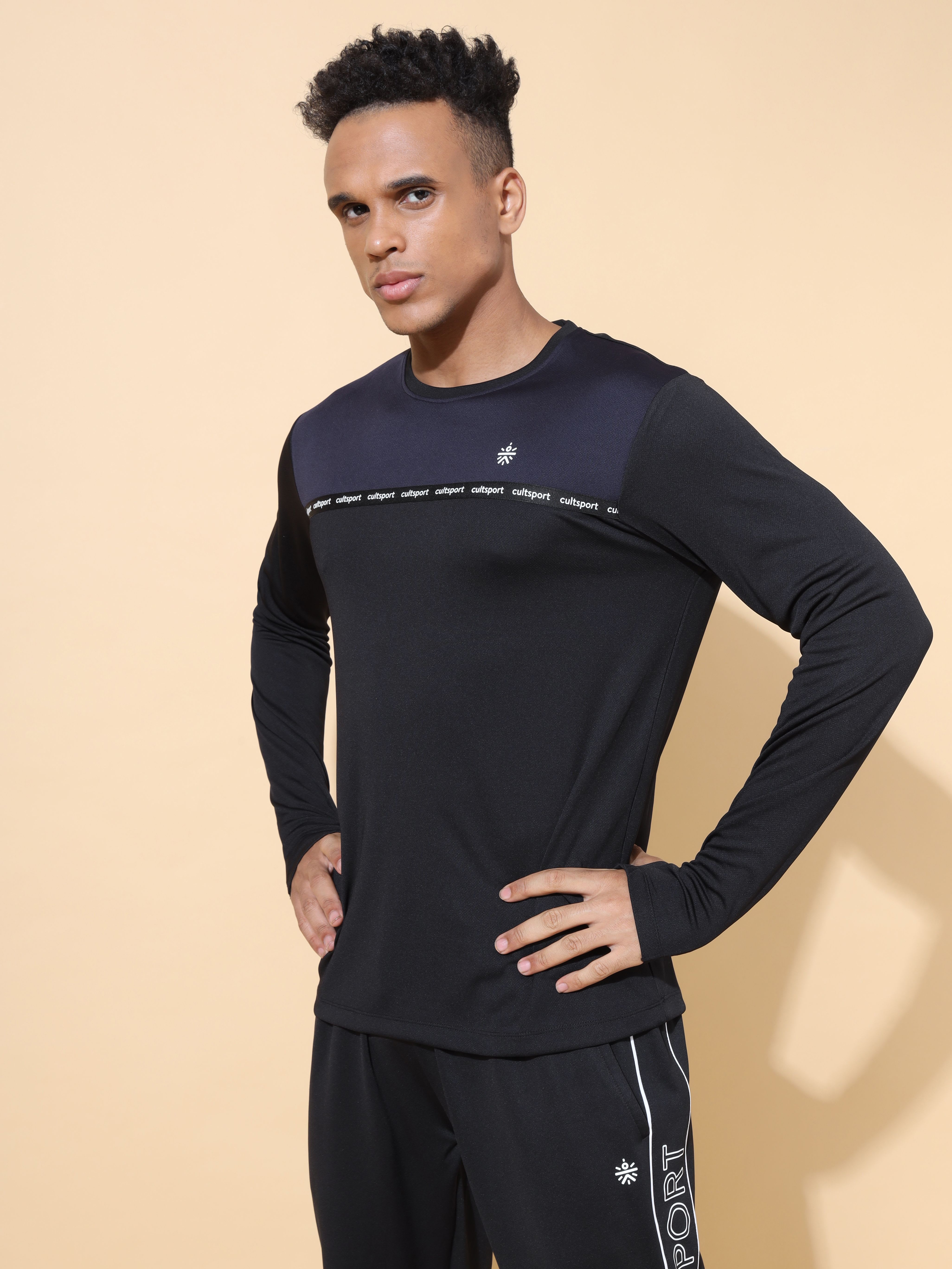 Colourblock Active T-shirt with Thumbholes