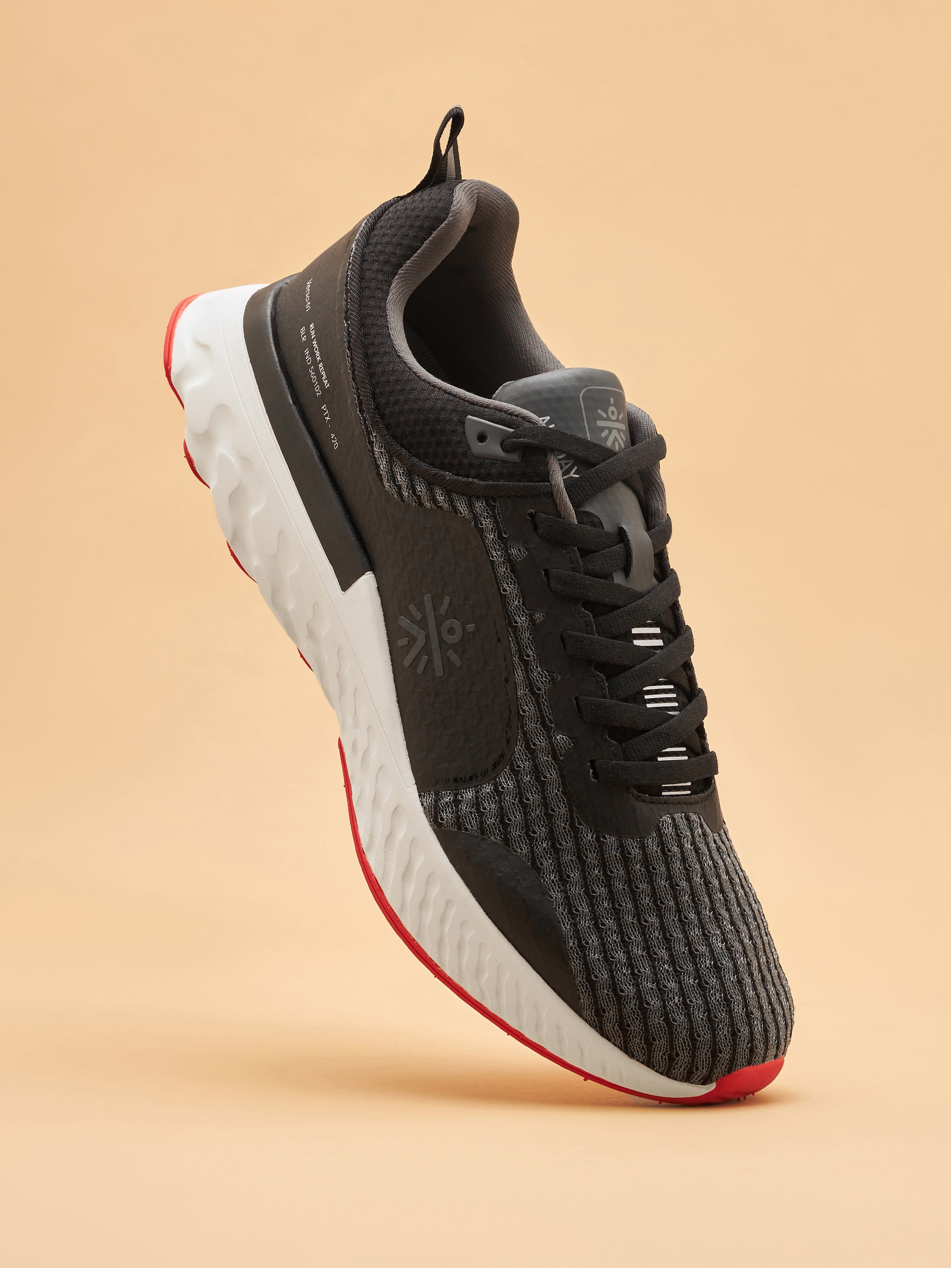 cult Versa Maze Men Running Shoes - Black