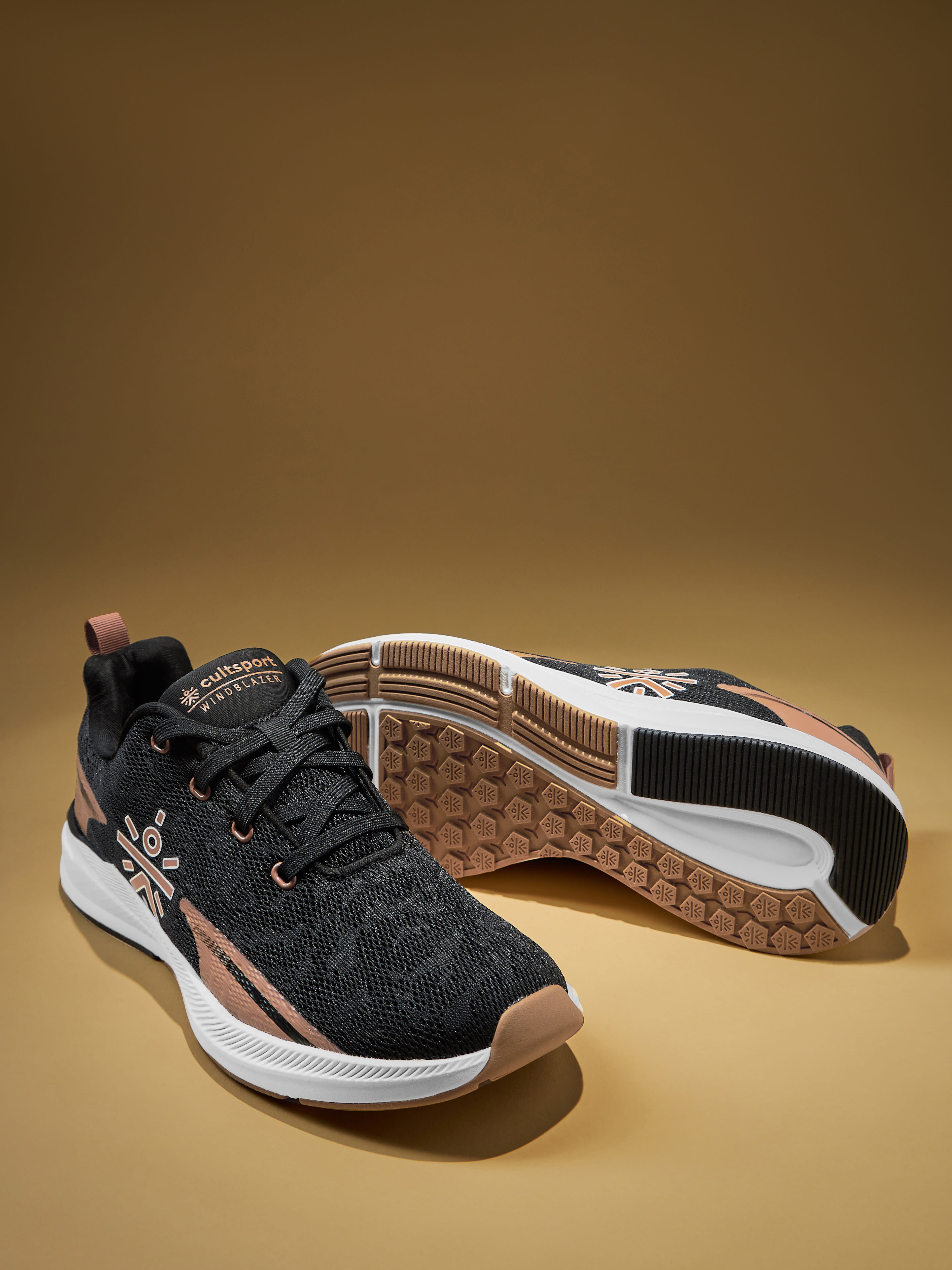 cult Windblazer Men Running Shoes - Black