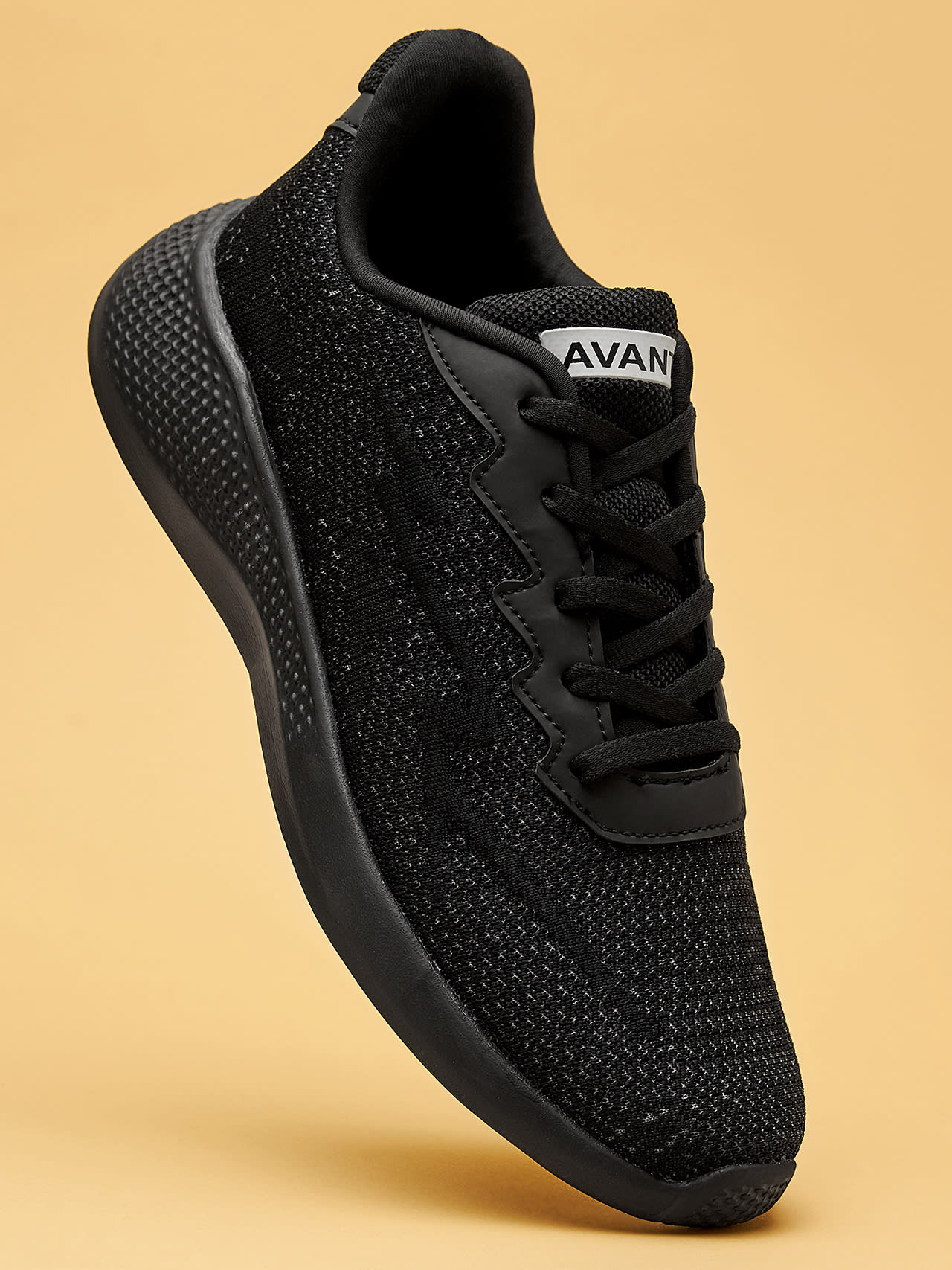Avant Men's Classic Knitted Walking Shoes- Black
