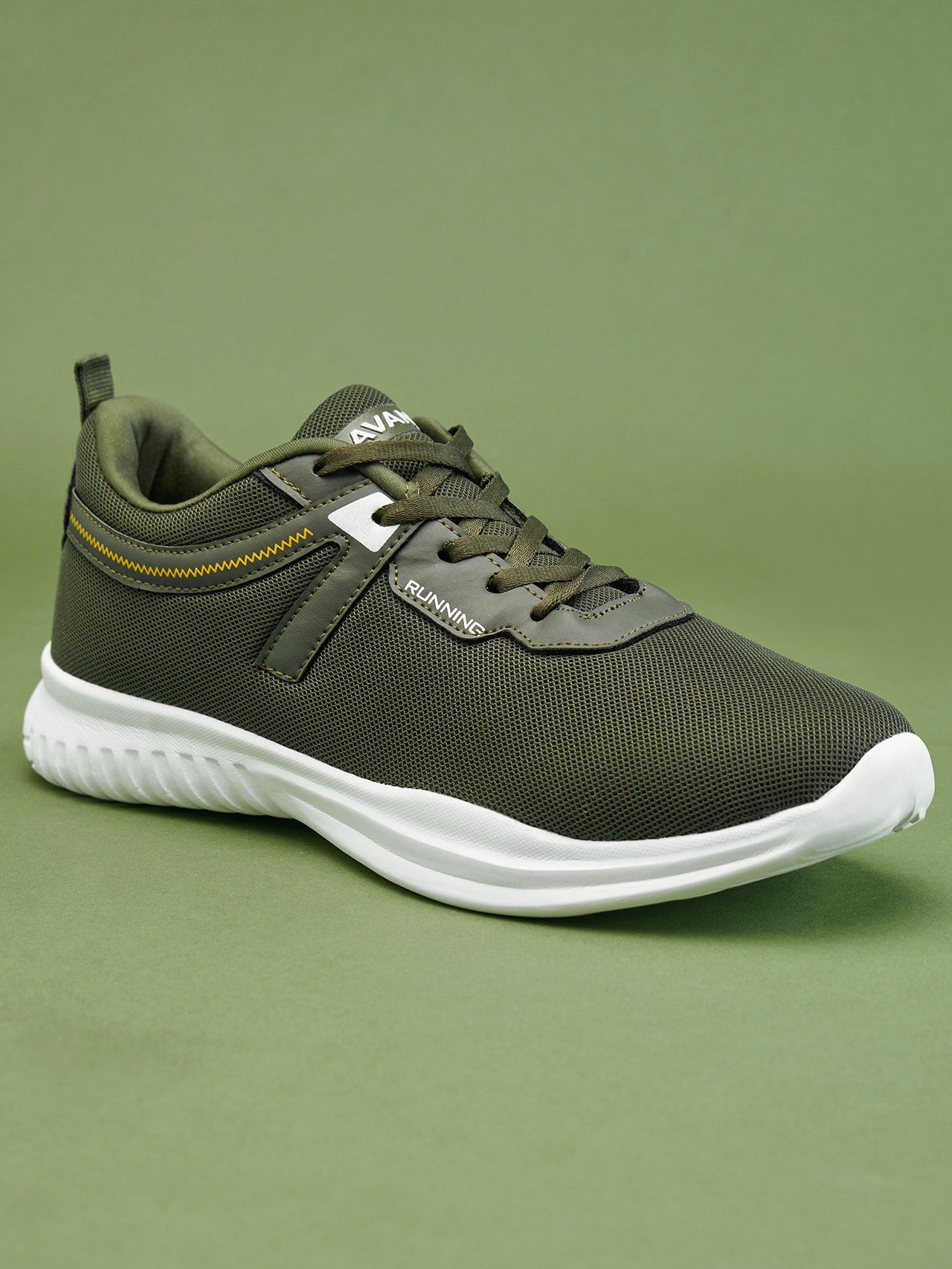 Avant Men's Trace Walking Shoes-Olive