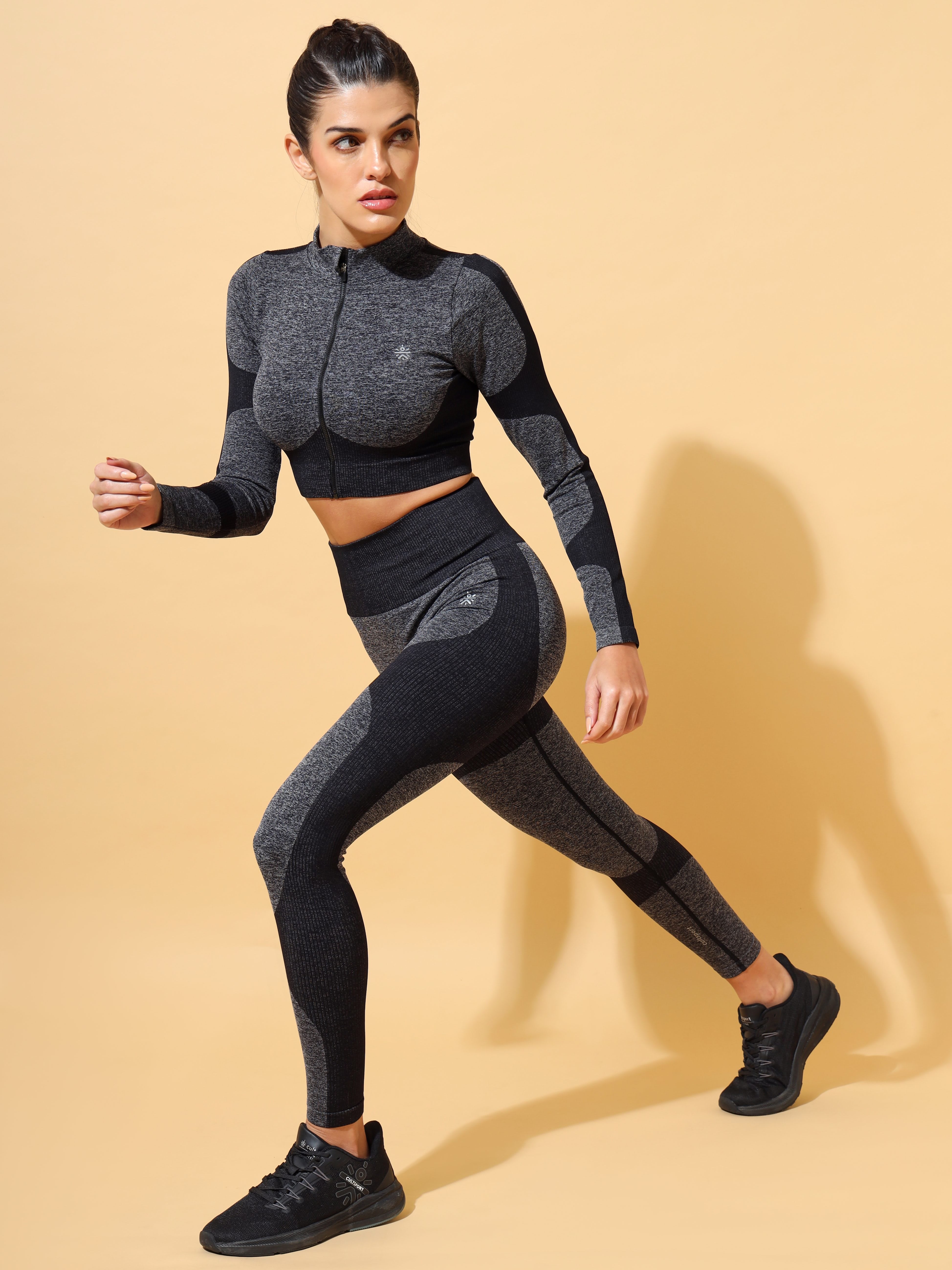 Tonal Zip Through Seamless Active Jacket