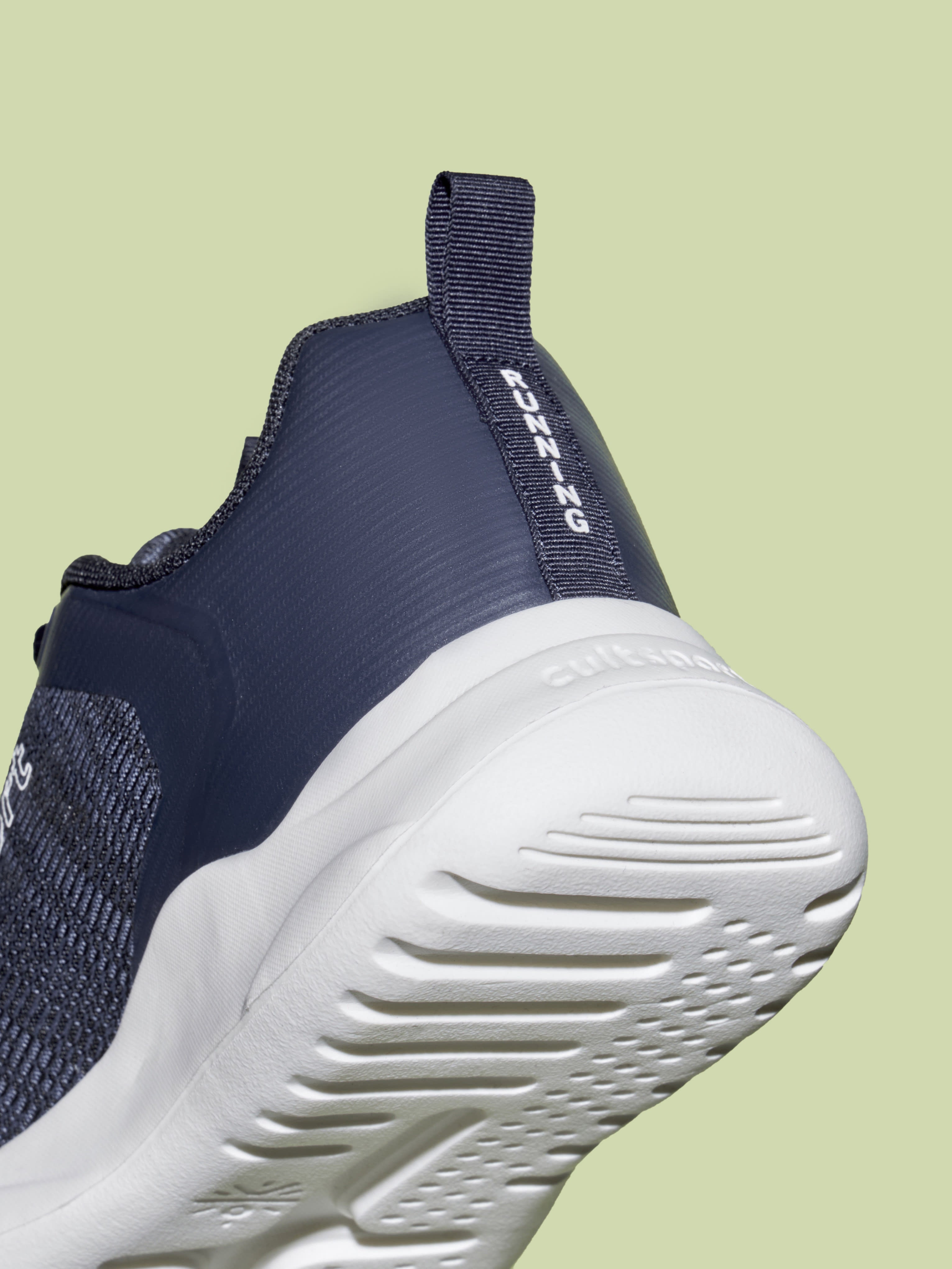 cult Charge Men Running Shoes