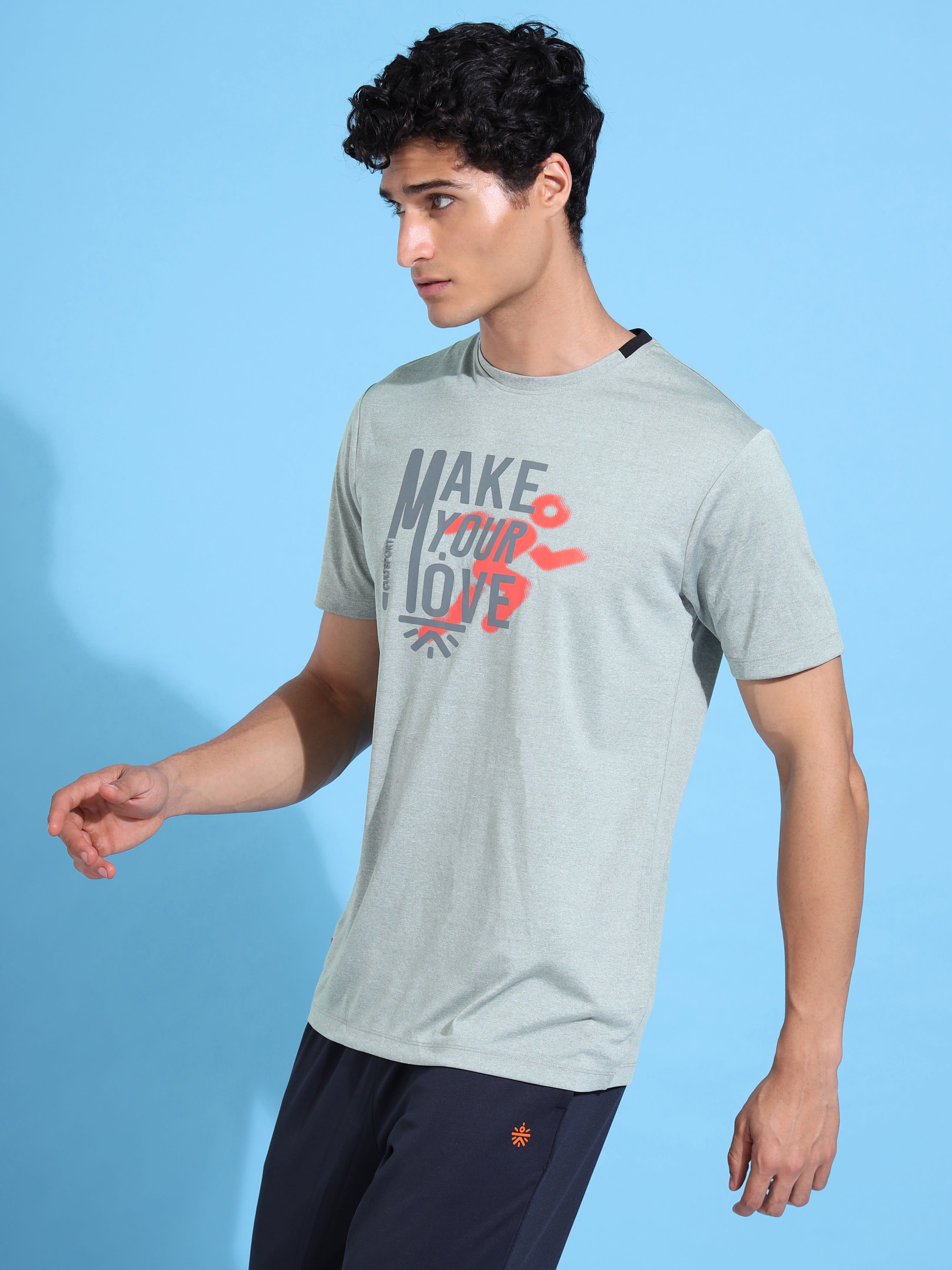 Make Your Move Graphic Print T-shirt
