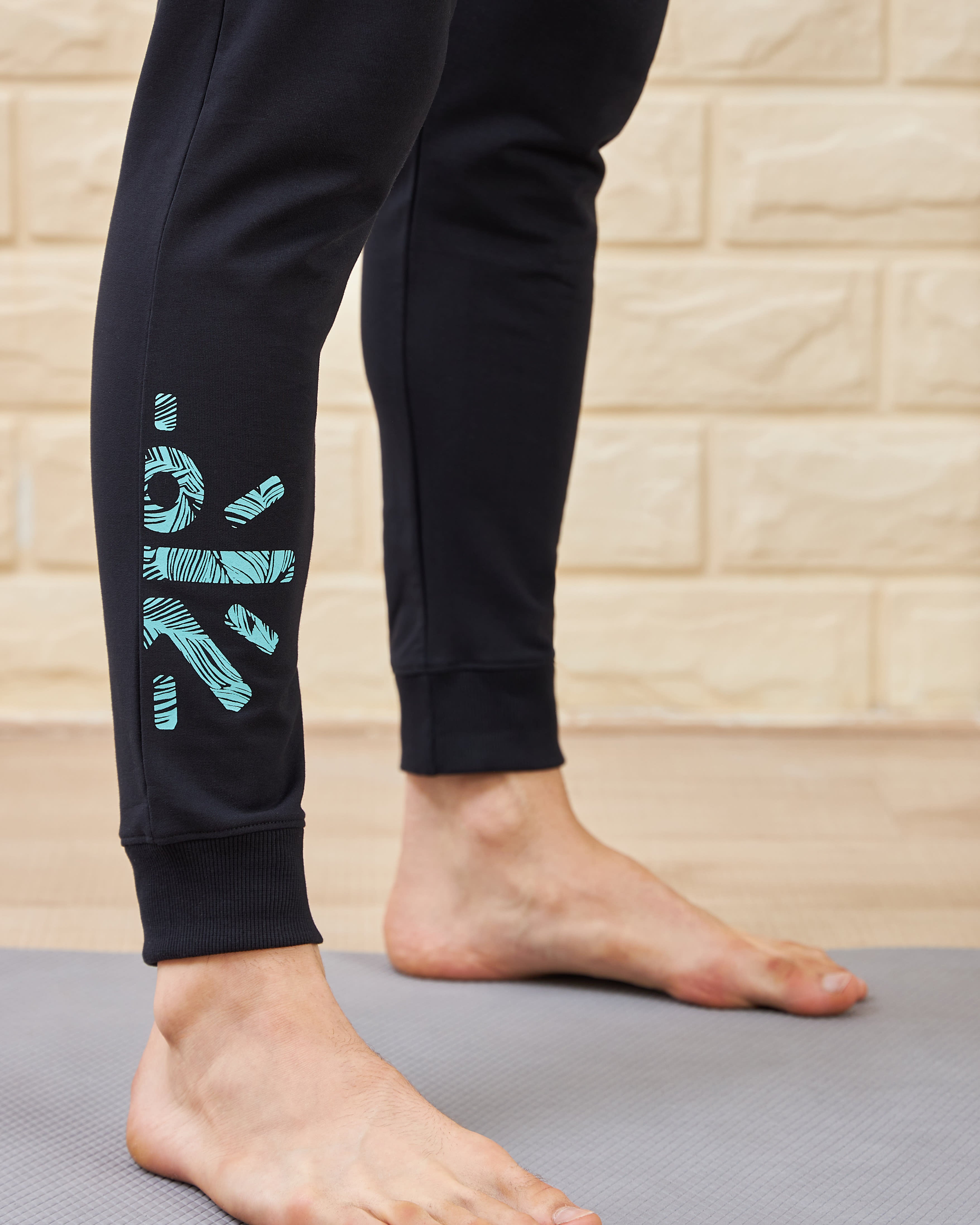 Relaxed Tapered Fit Joggers