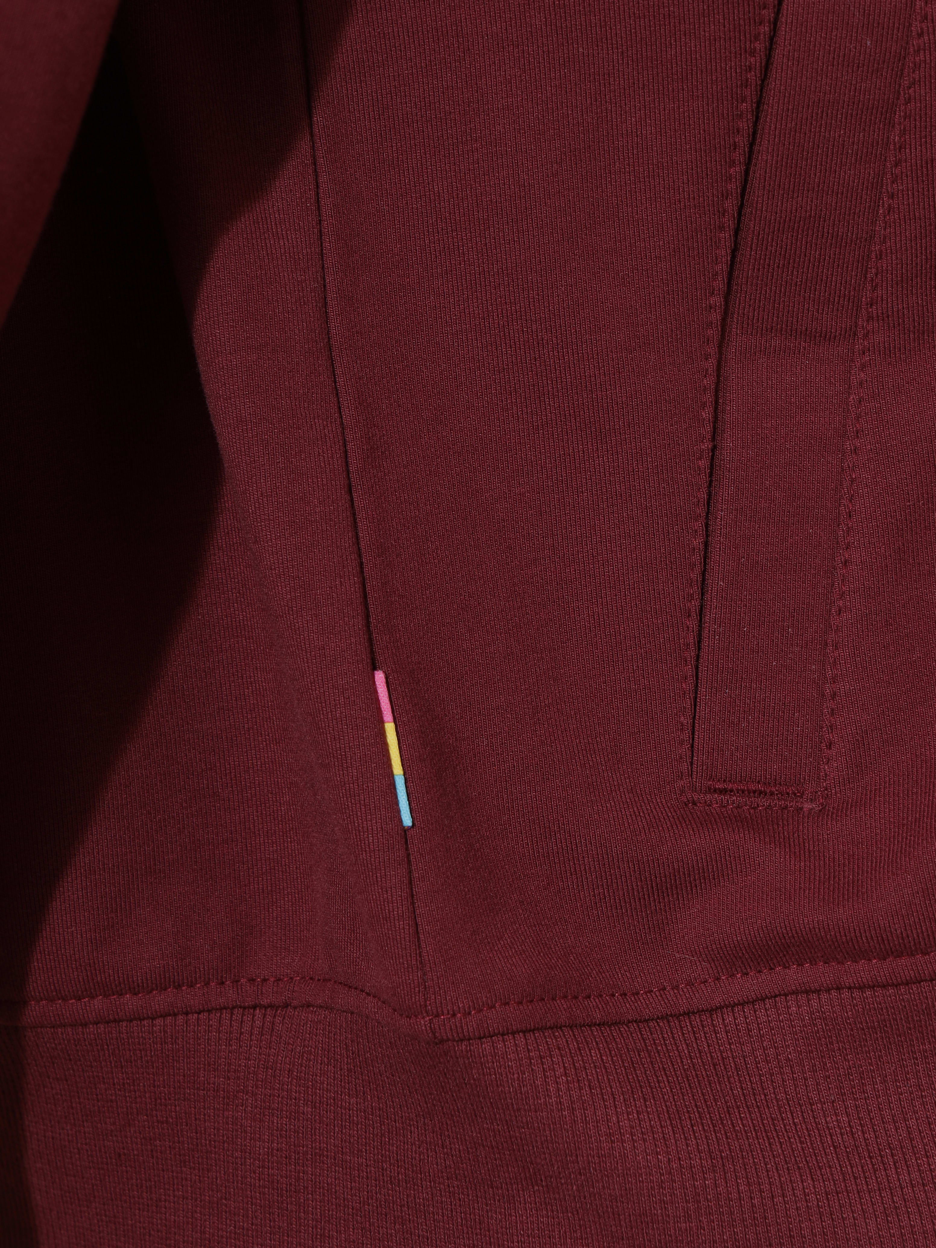 Layr Crop Lifestyle Sweatshirt