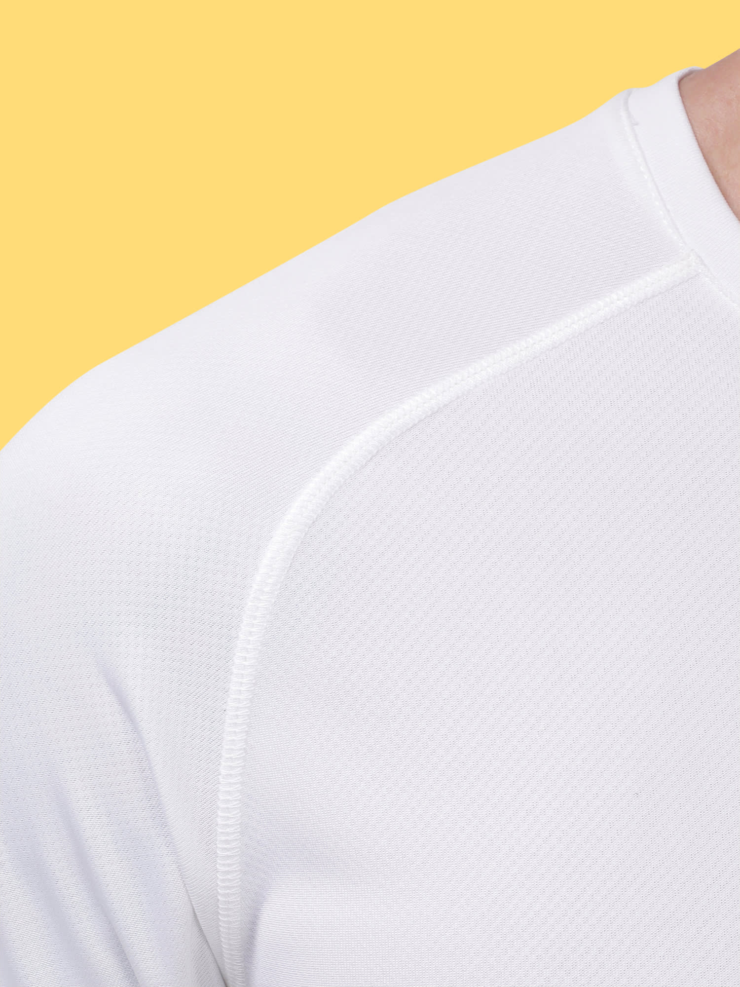 Vital White Training Slim Tee