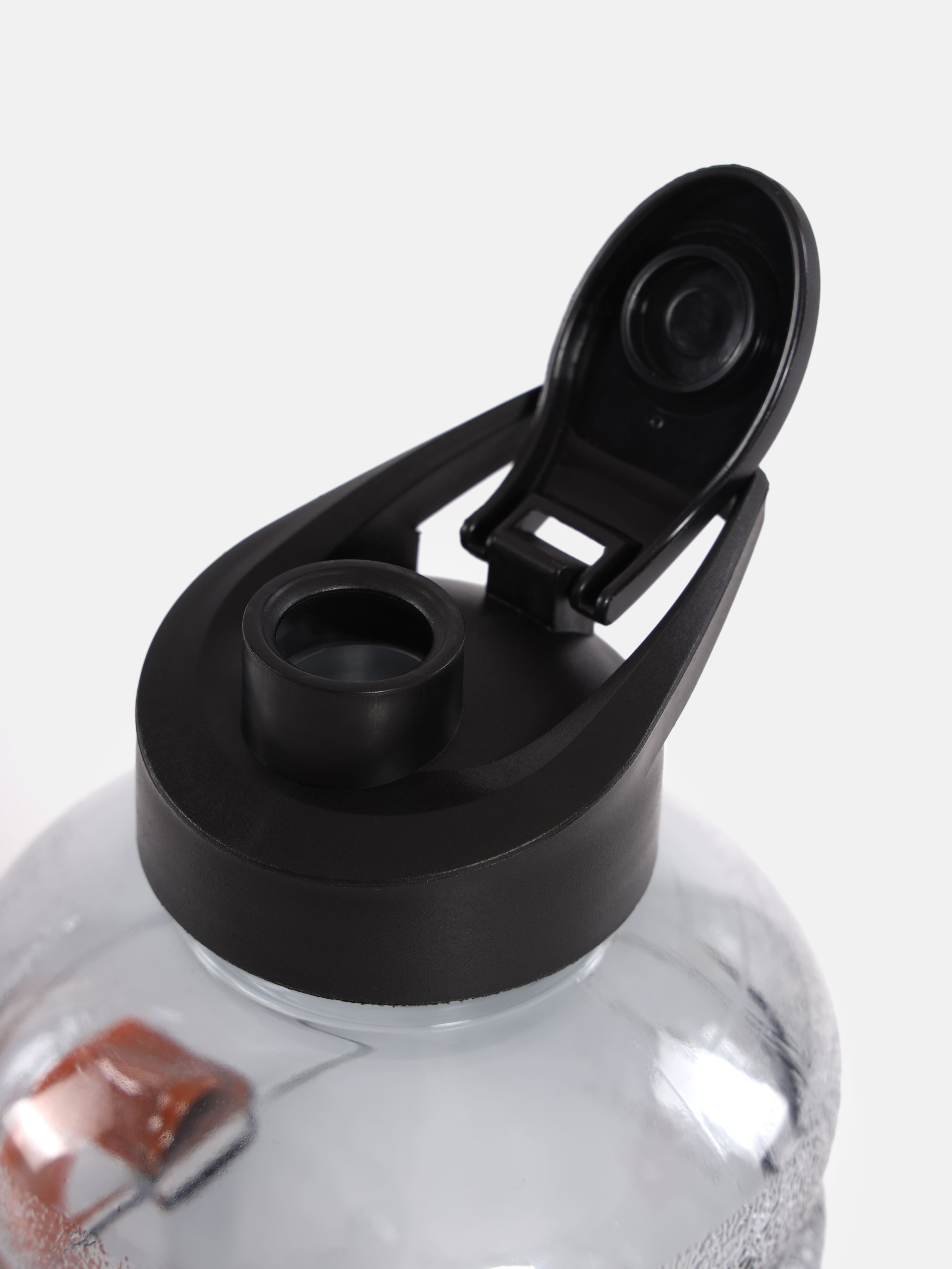 1.5 ltr Spill Proof Flip Top Shaker with Blender Ball