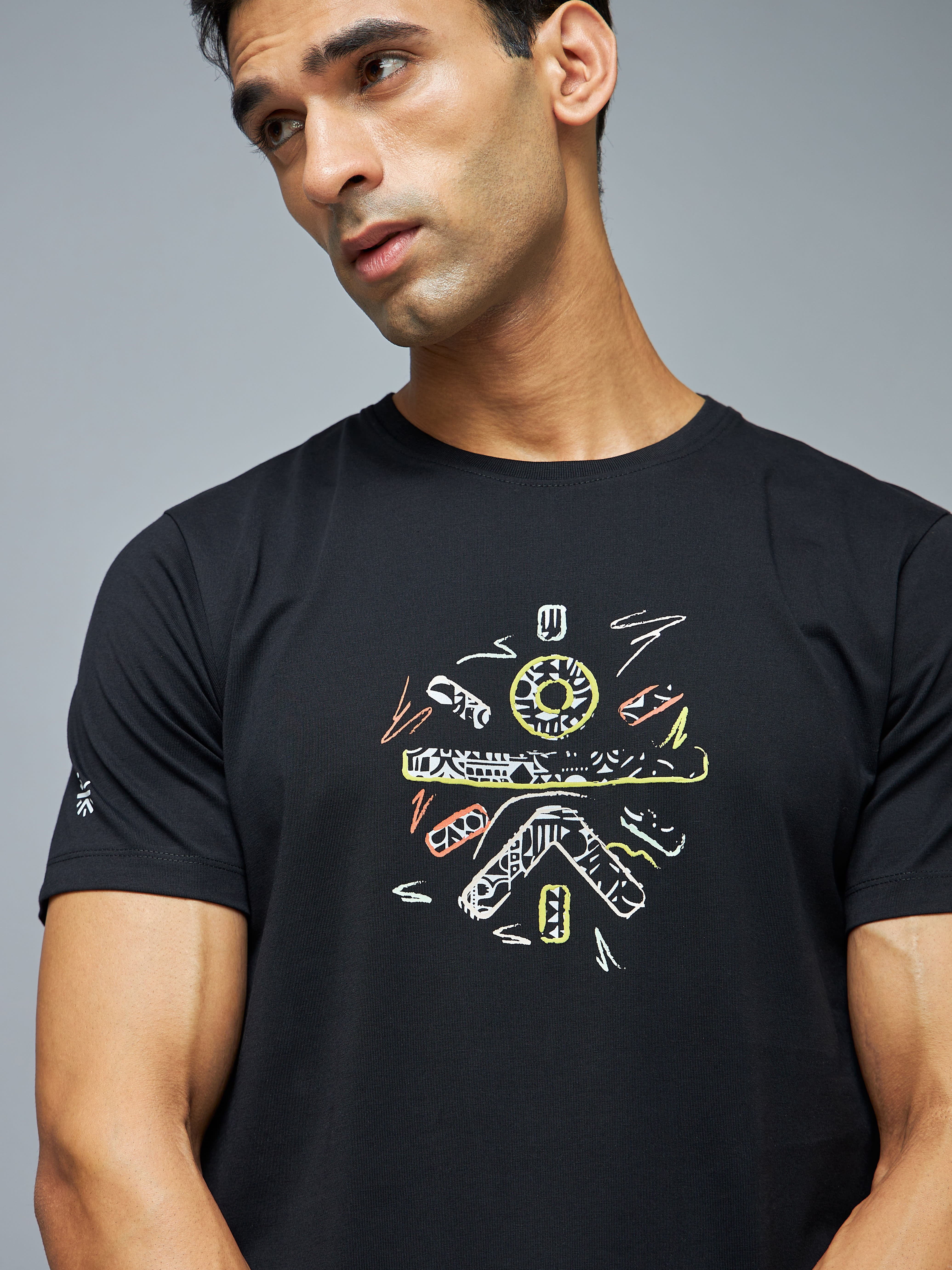 Signature Logo Graphic T-shirt