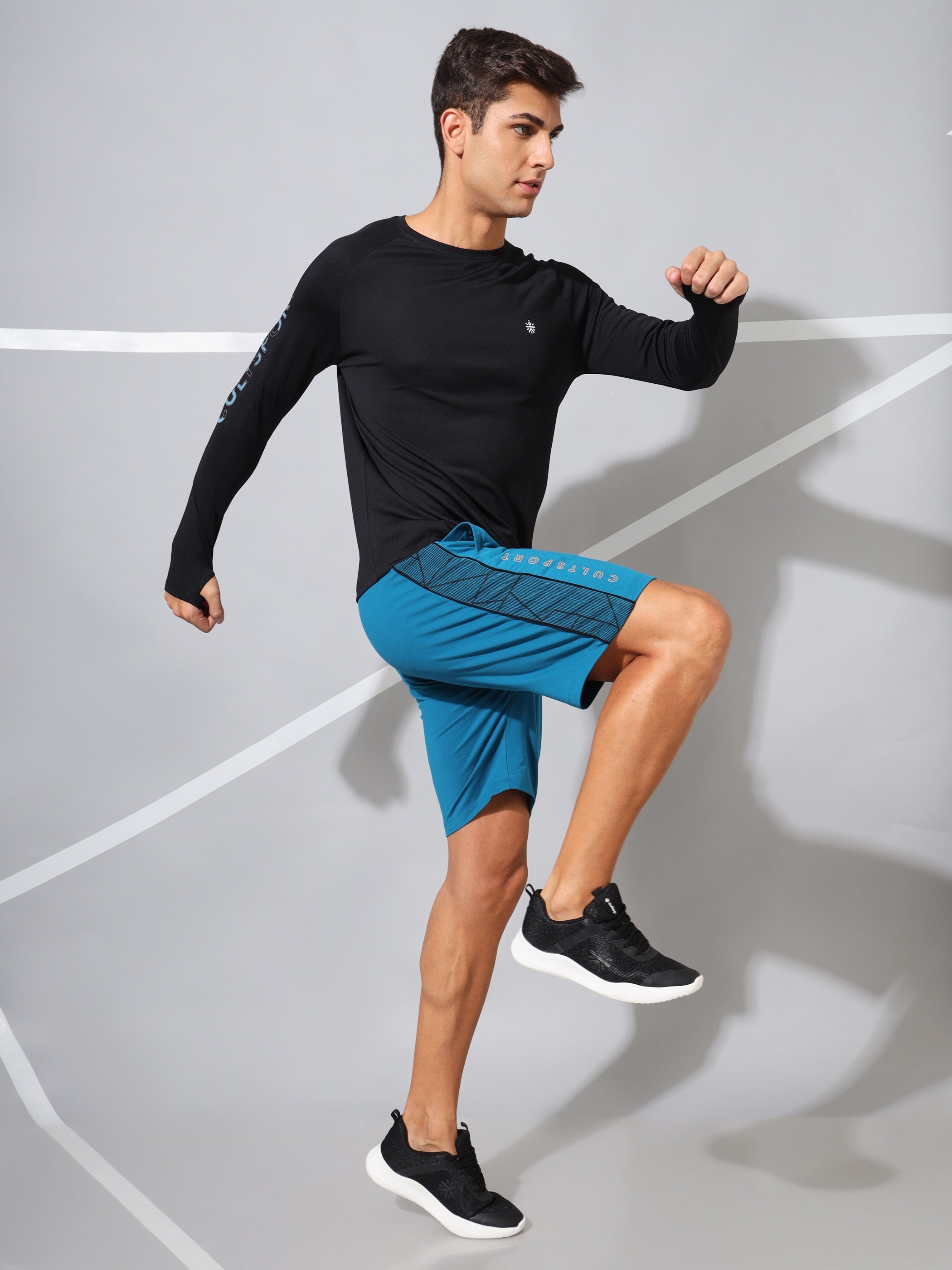 Comfort Shorts with Tonal Panel Print