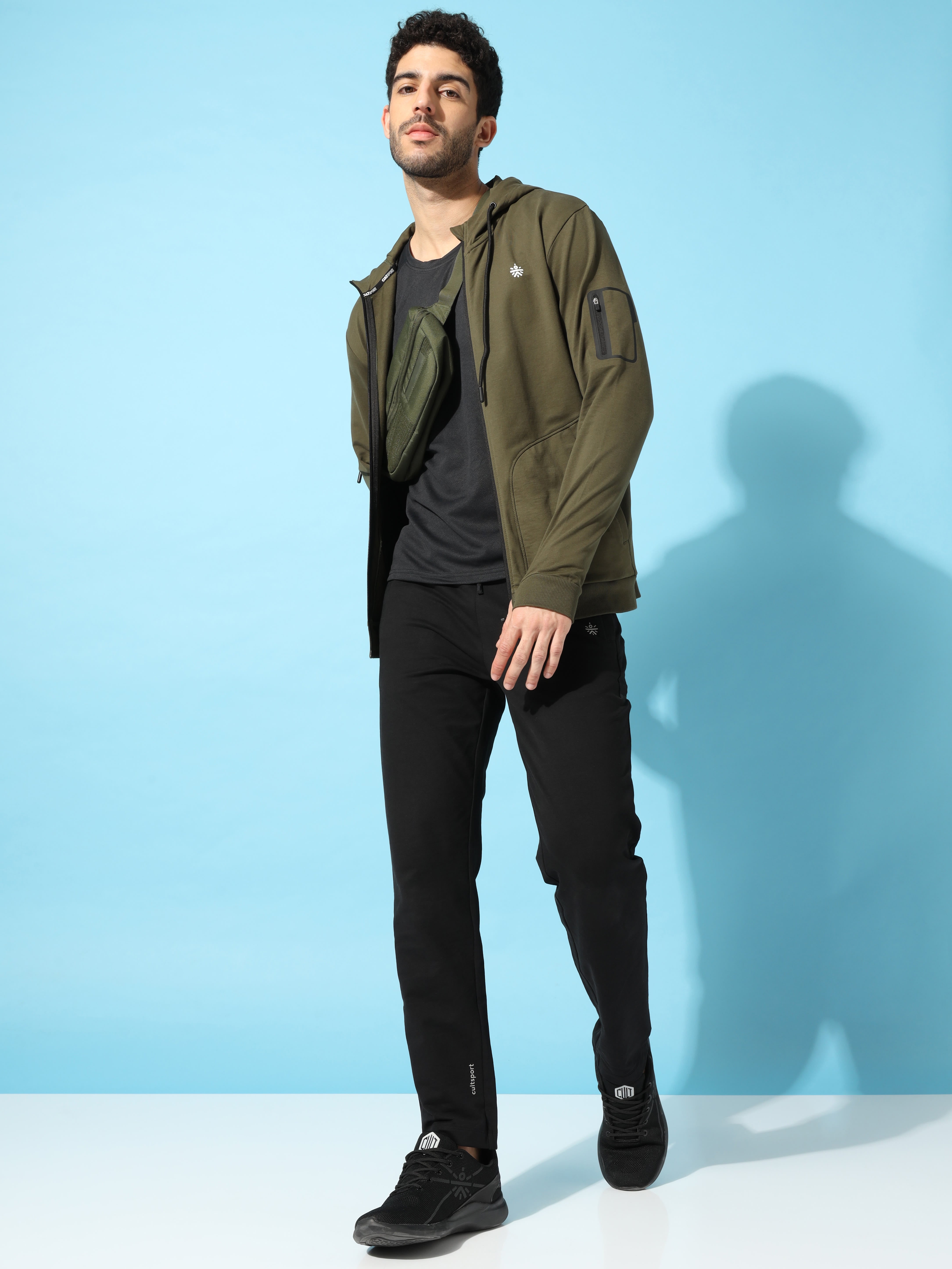 LAYR Solid Sweatshirt