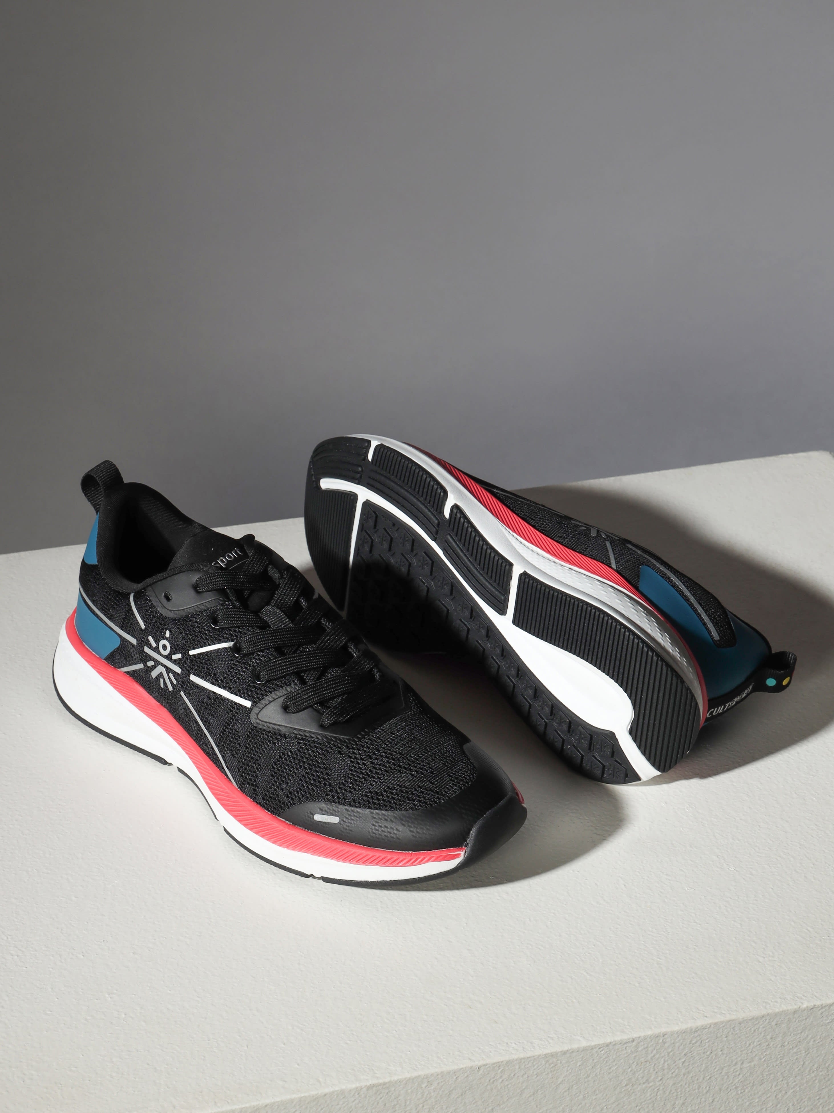 cult Flomo Men Running Shoes - Black/Blue