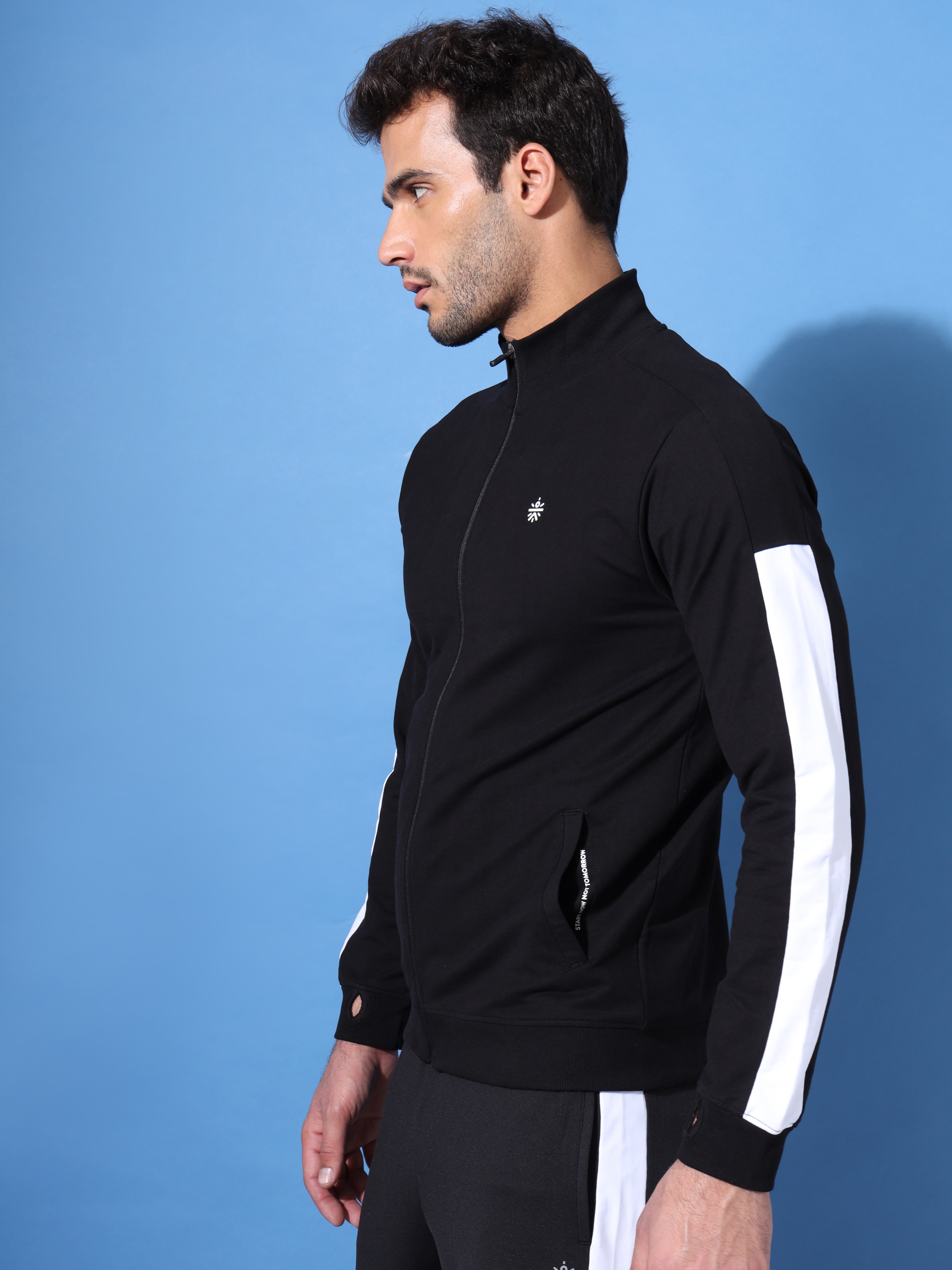 Xda9dnldkriuaait96g8oe9d