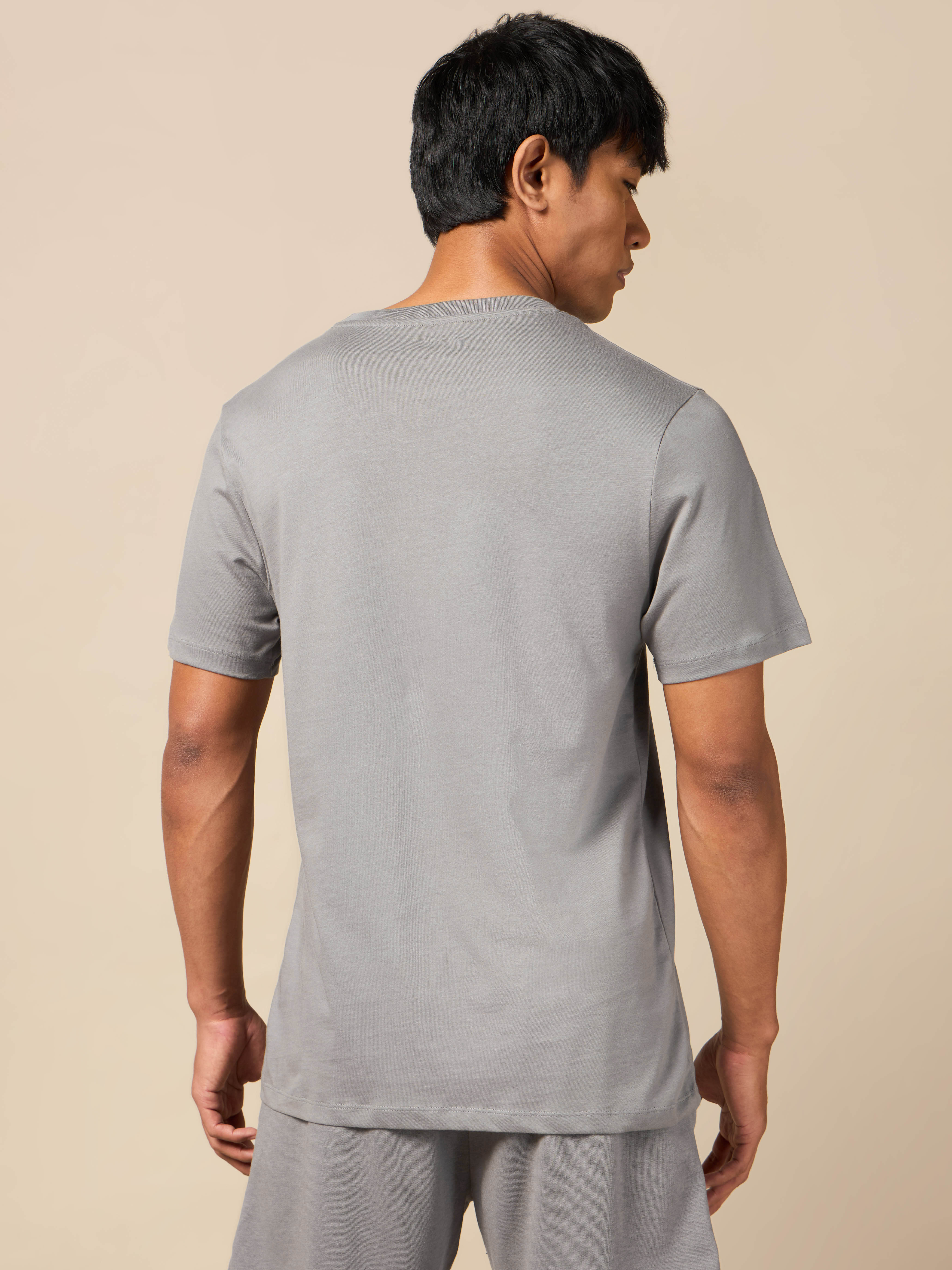 Men Grey Community Link T-shirt