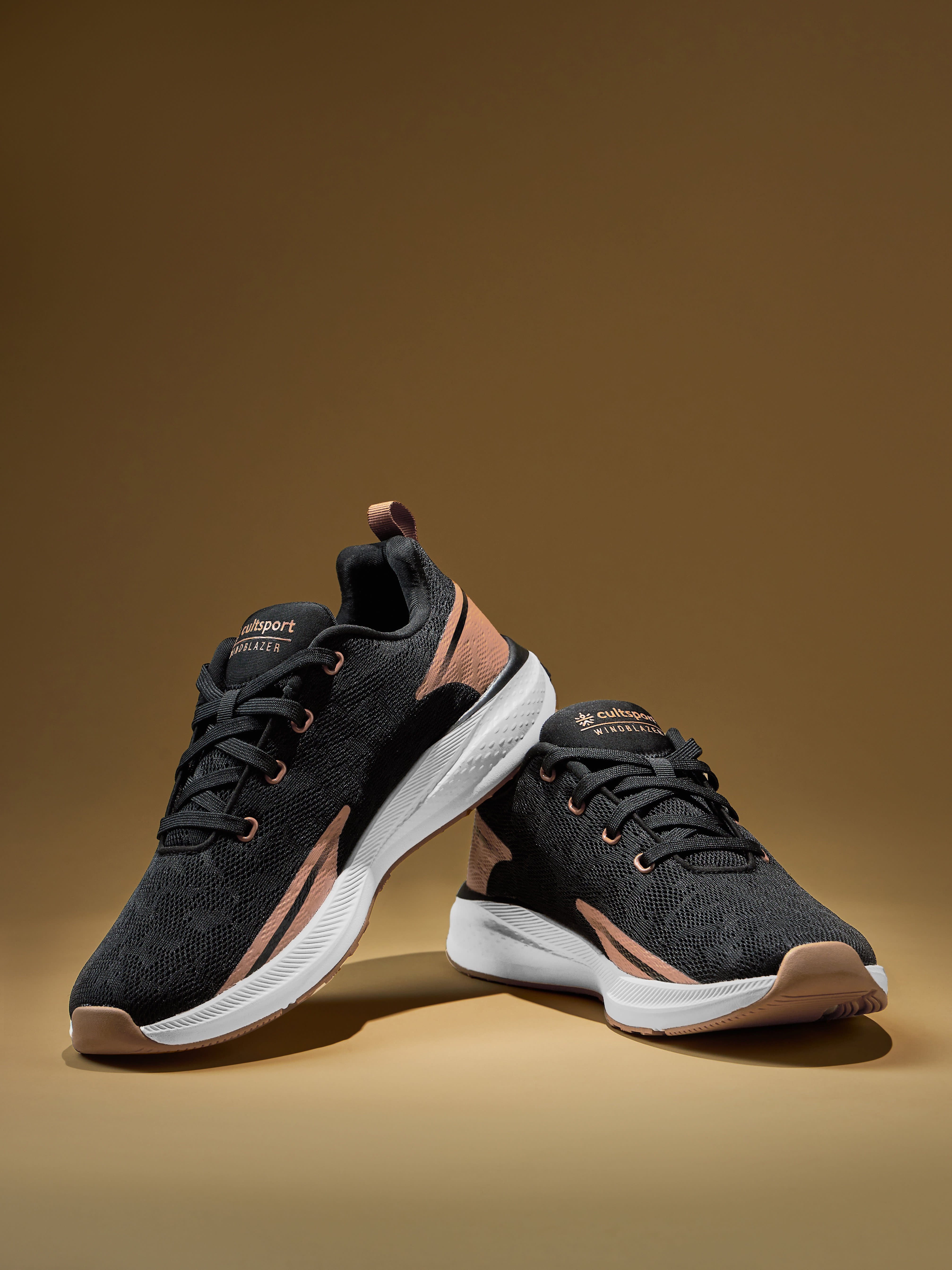 cult Windblazer Men Running Shoes - Black