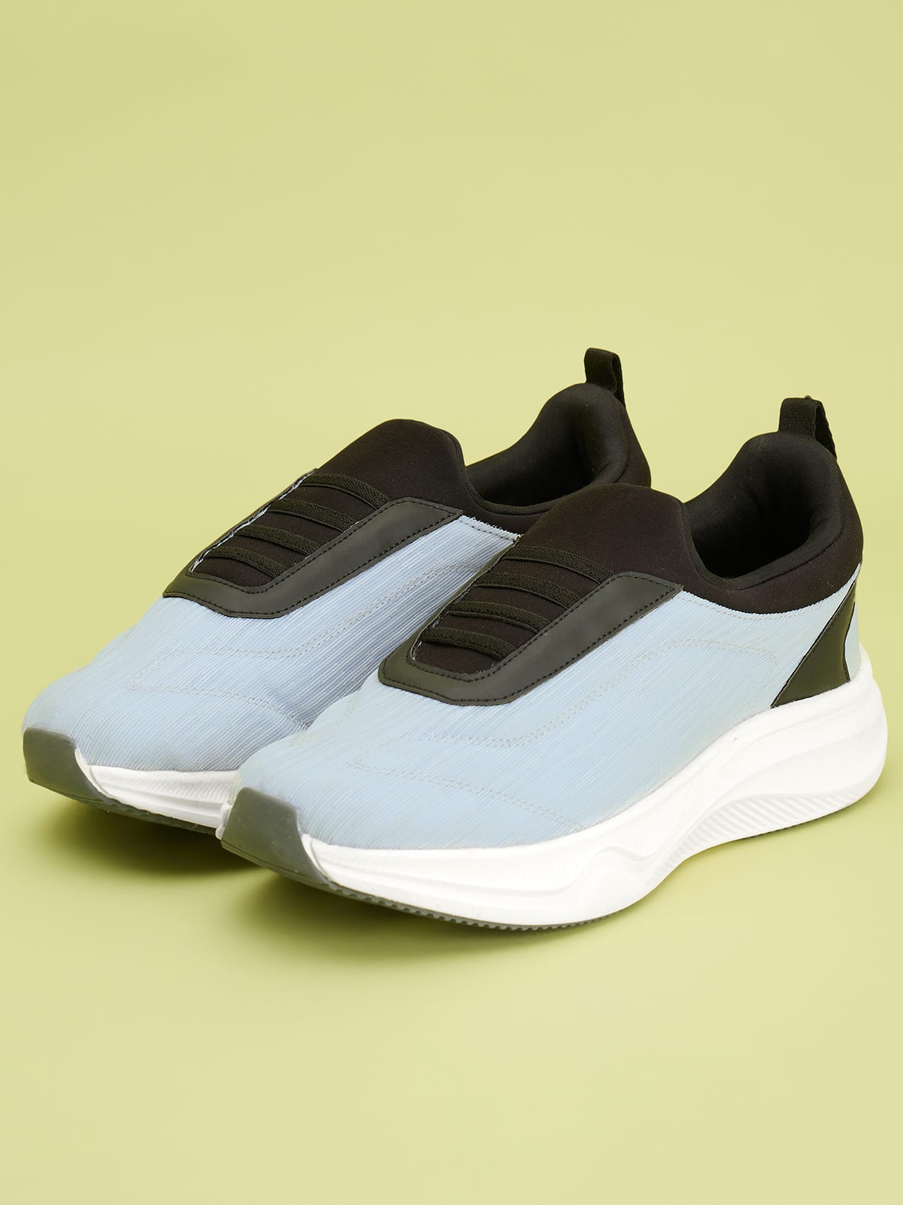 Avant Men's Brezza Slip-On Walking Shoes - Grey/Black