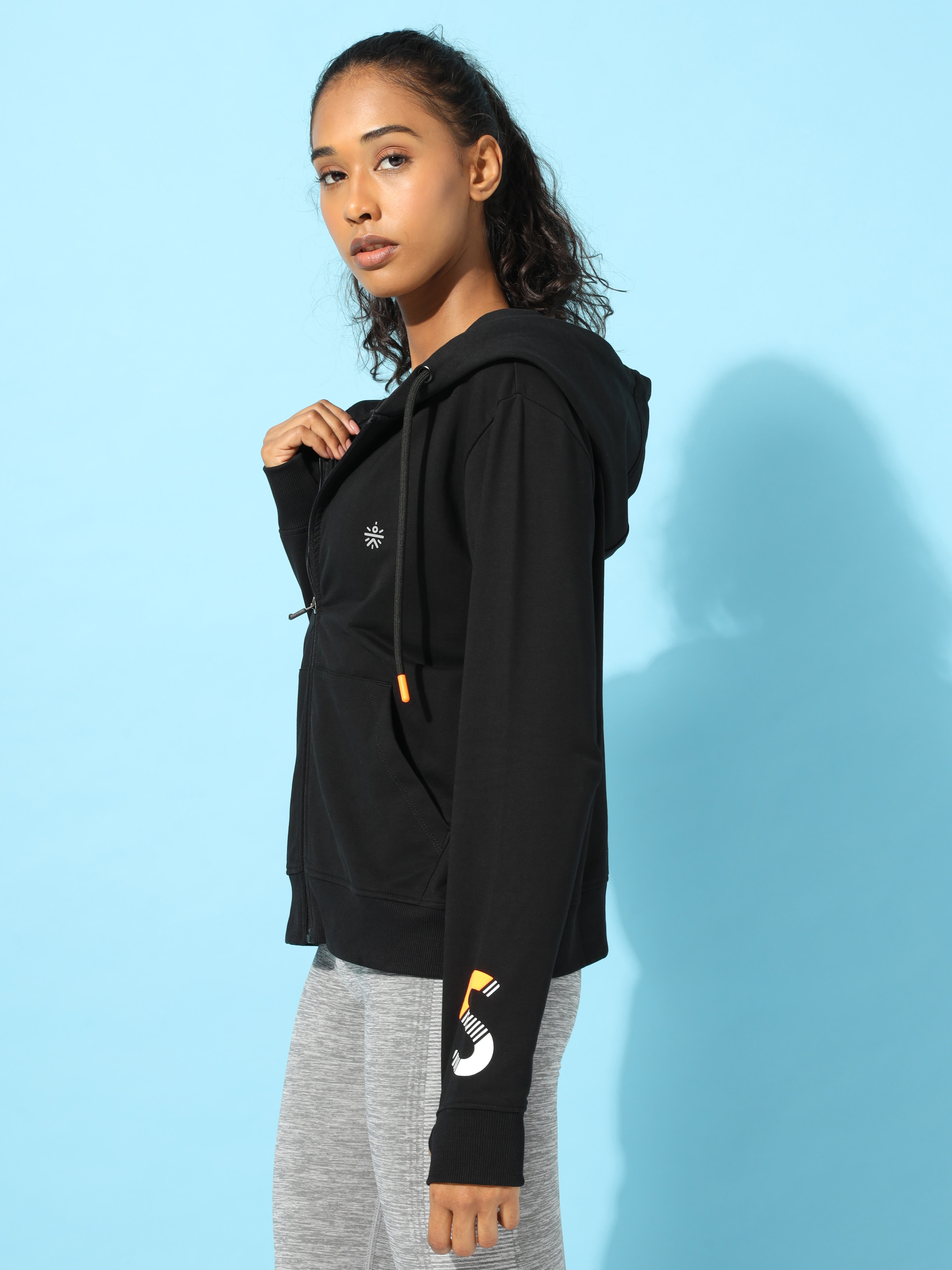 LAYR Solid Sweatshirt