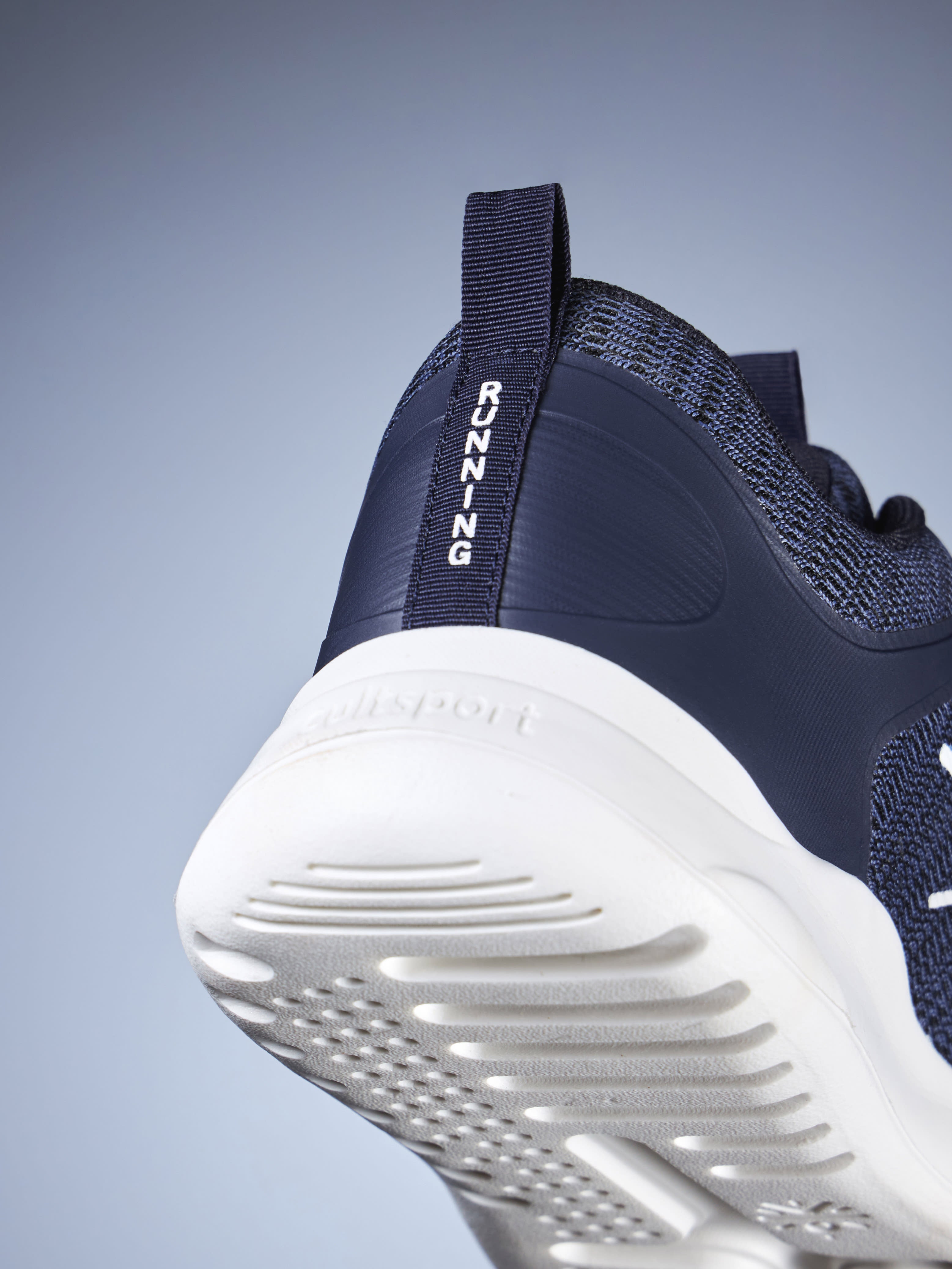 cult Drift Men Running Shoes