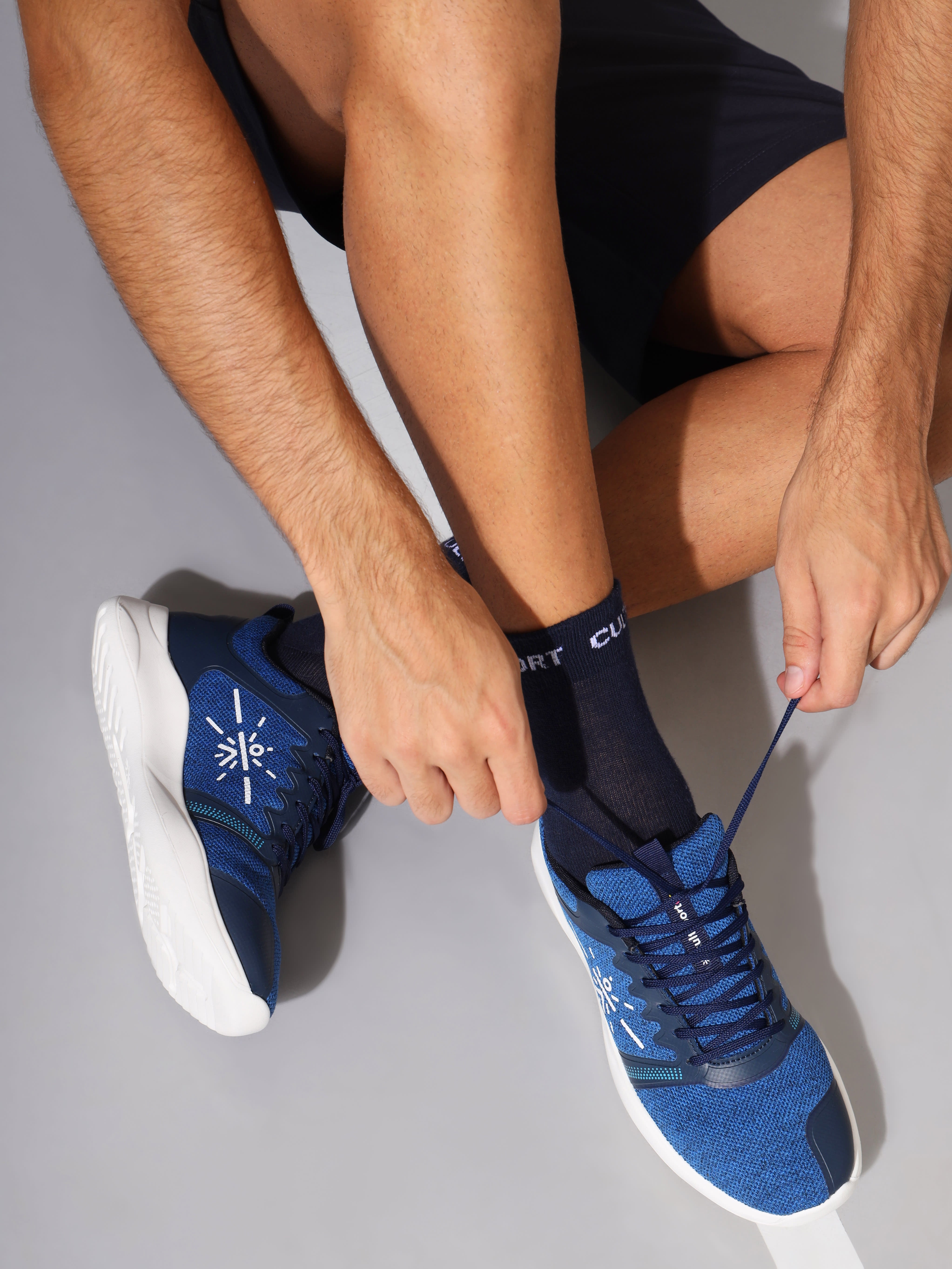 cult Flow Men Running Shoes