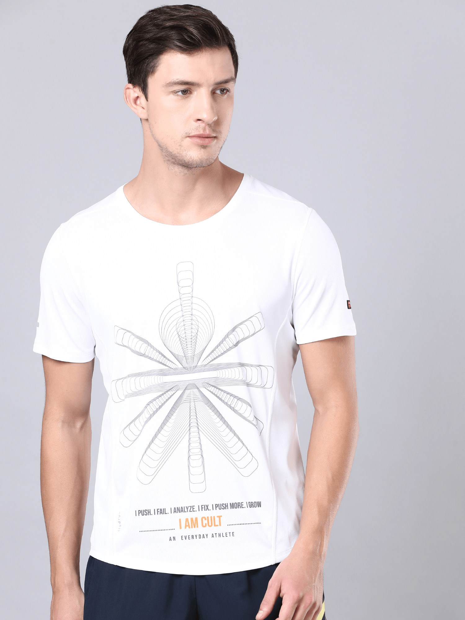 Signature Zoom White Workout Tee