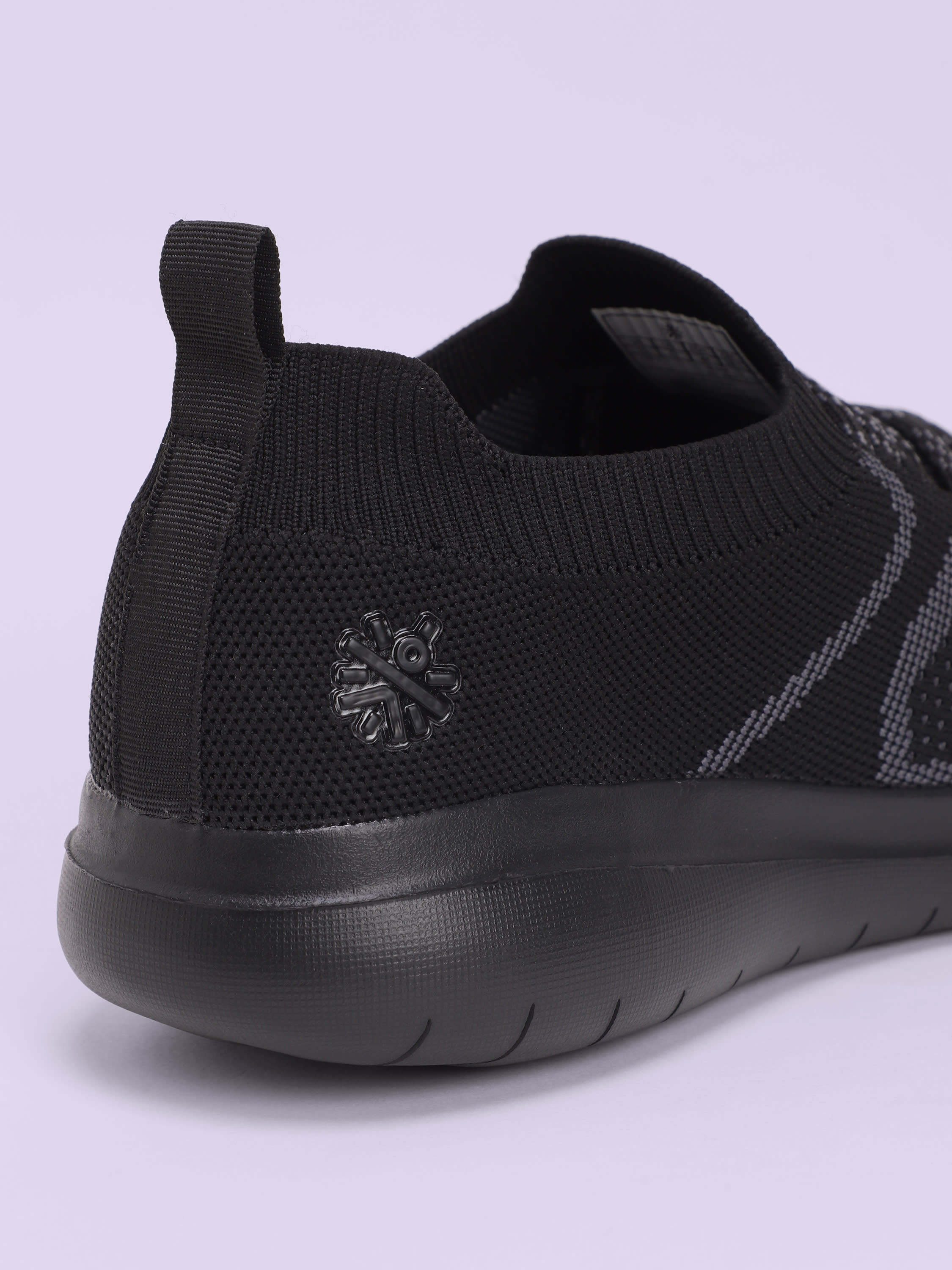 cult EZ+ Pace Men's Walking Shoes - Black