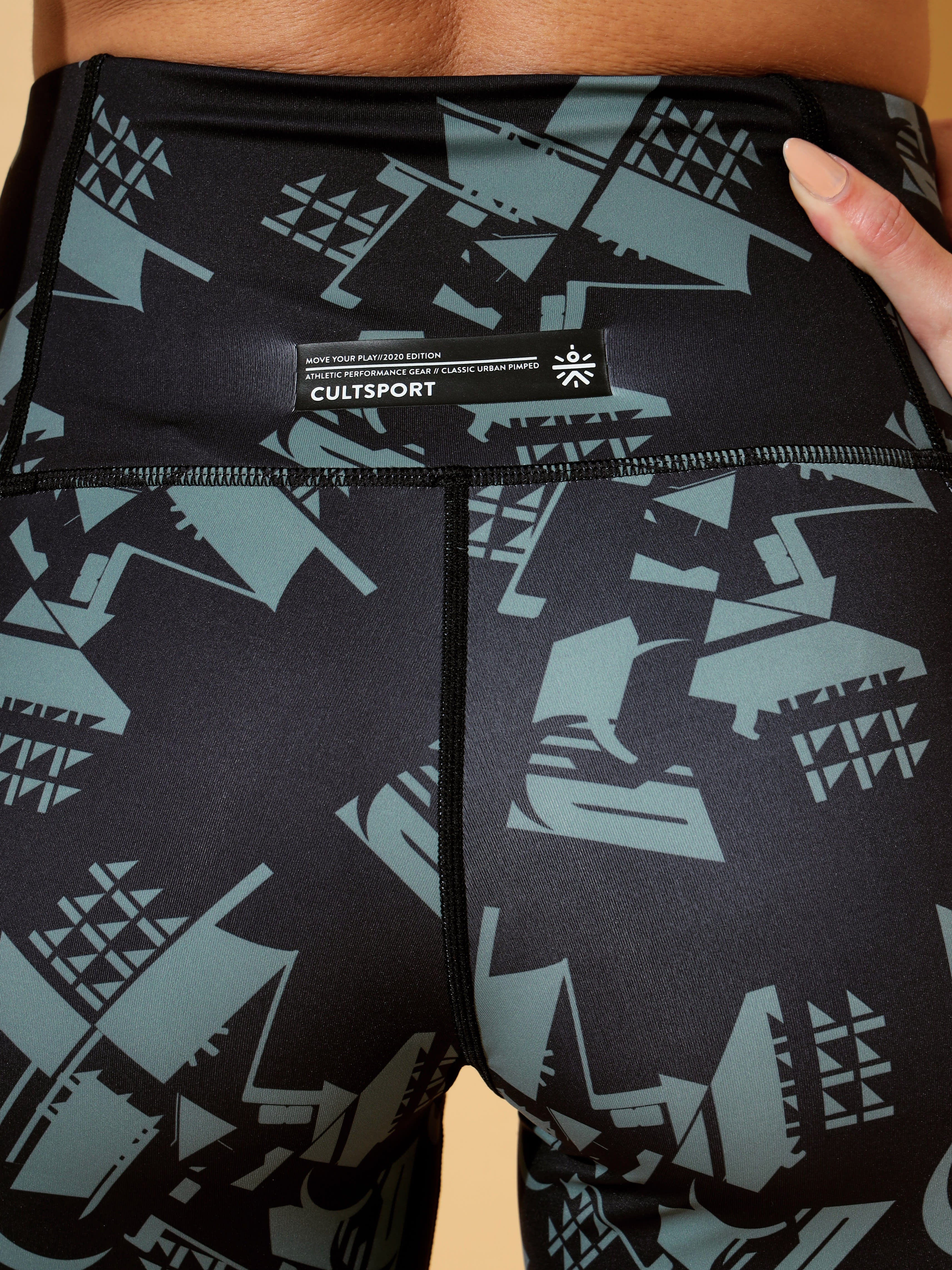 Absolute Fit Abstract Black Print Tights