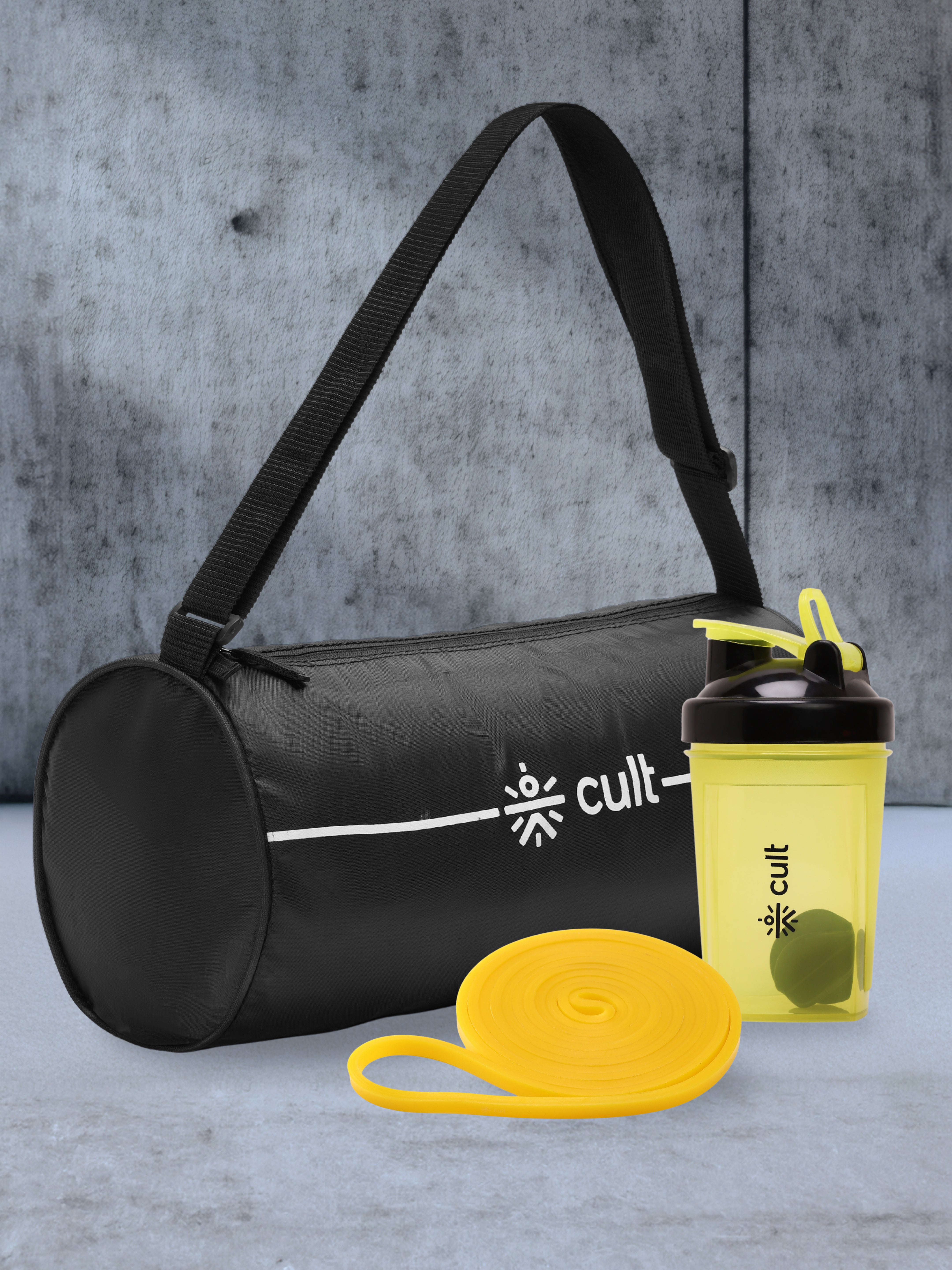cult Combo Duffle Bag 12 L Black with Resistance band (2-7kg resistance) & Shaker Bottle 500 ml Yellow